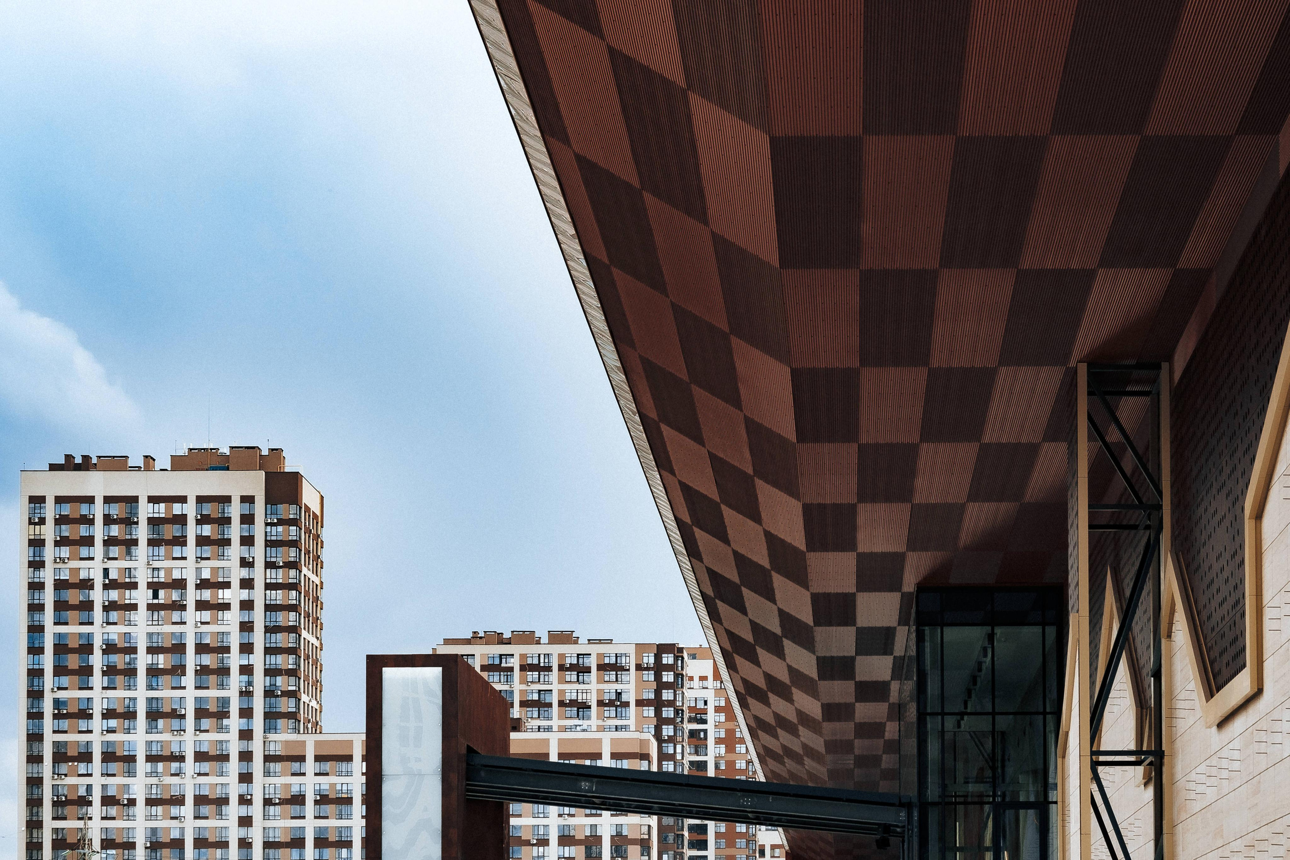 EXTERIER RETROVILLE. Ivan Skufinsky — wedding and family photographer in Vancouver