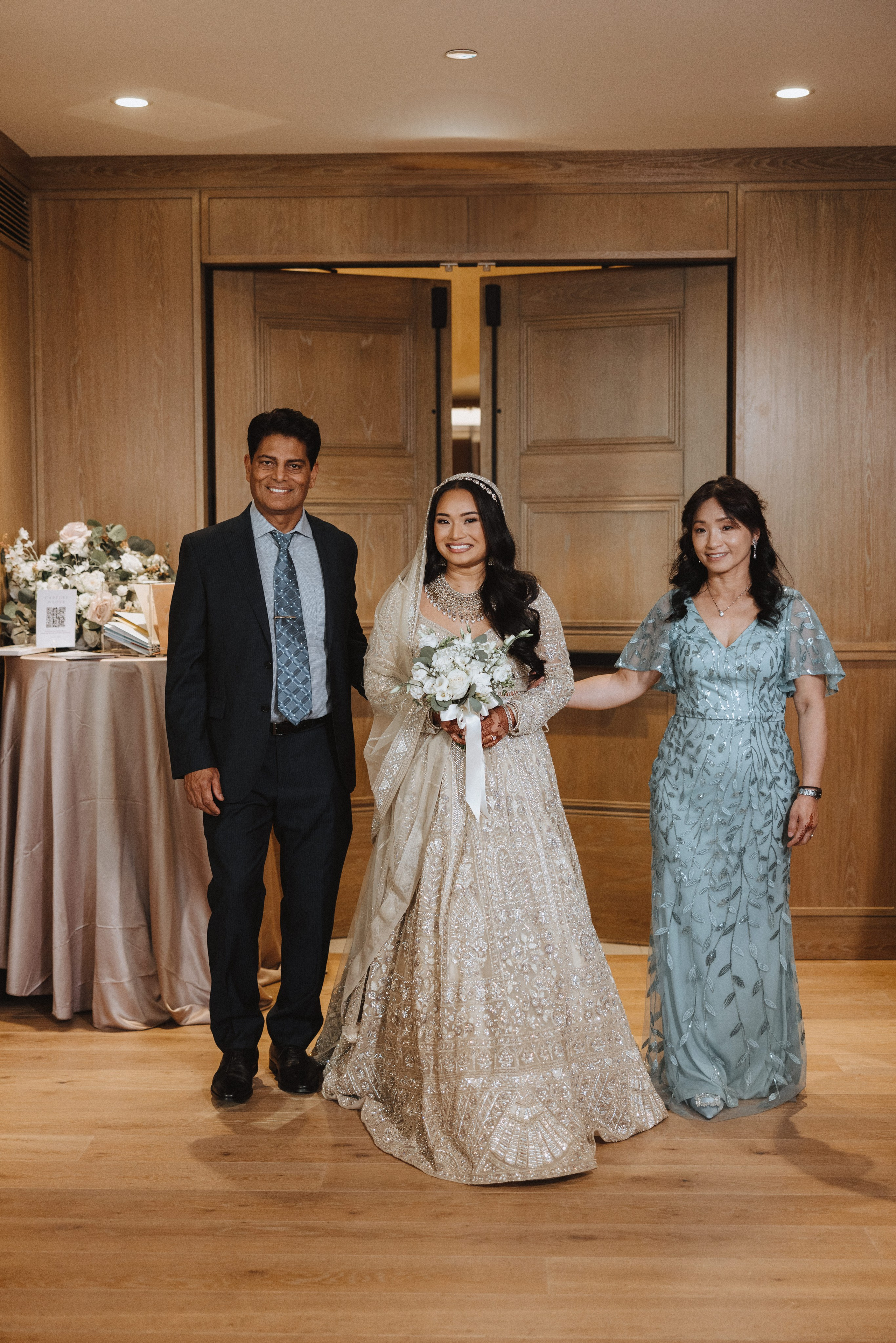 Kinza & Zubair. Ivan Skufinsky — wedding and family photographer in Vancouver