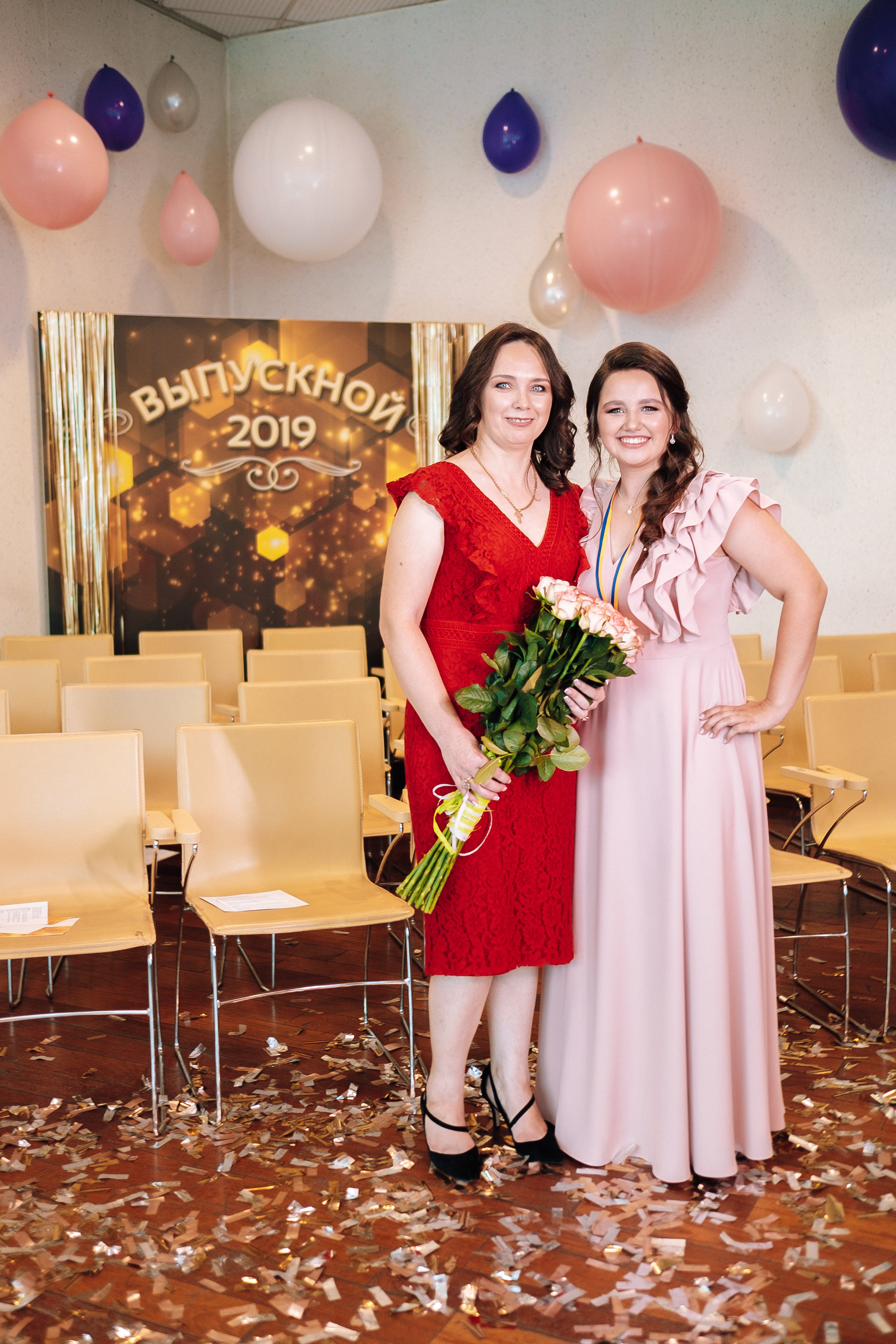 Выпускной 153 Гимназия. Ivan Skufinsky — wedding and family photographer in Vancouver