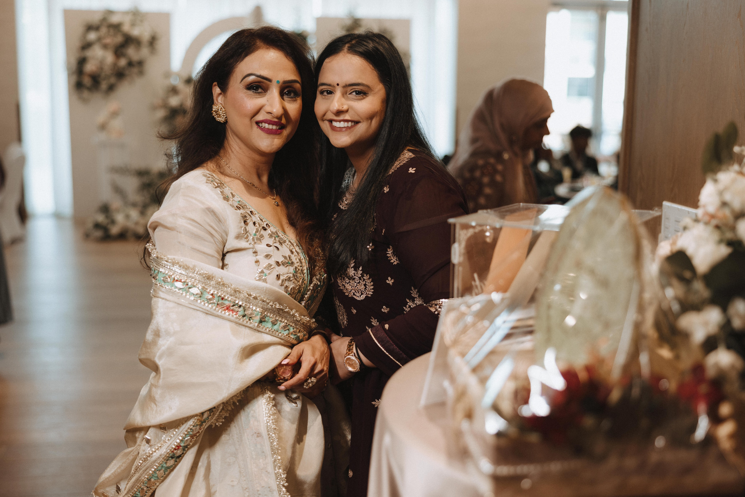 Kinza & Zubair. Ivan Skufinsky — wedding and family photographer in Vancouver