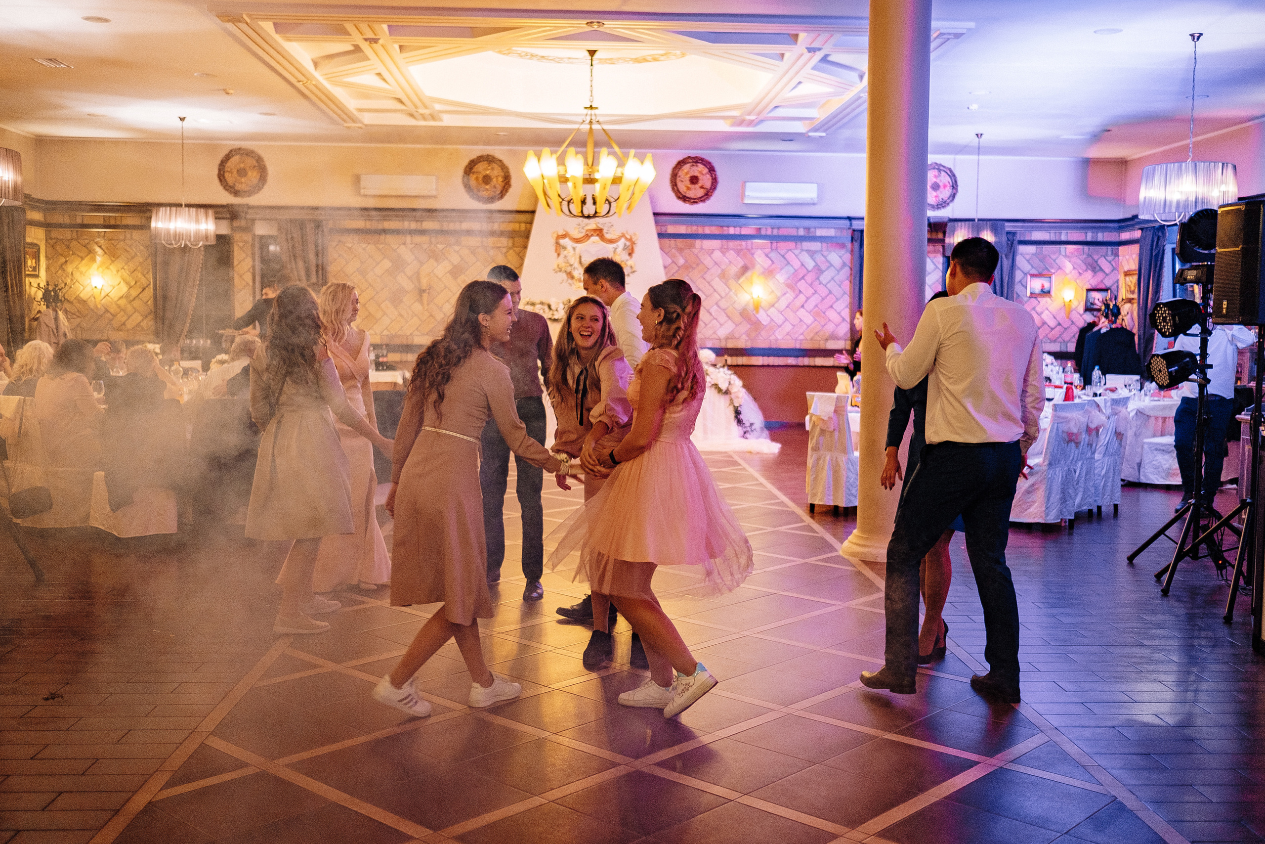 2019 19.10 WeddingStory Евгений+Юлия. Ivan Skufinsky — wedding and family photographer in Vancouver