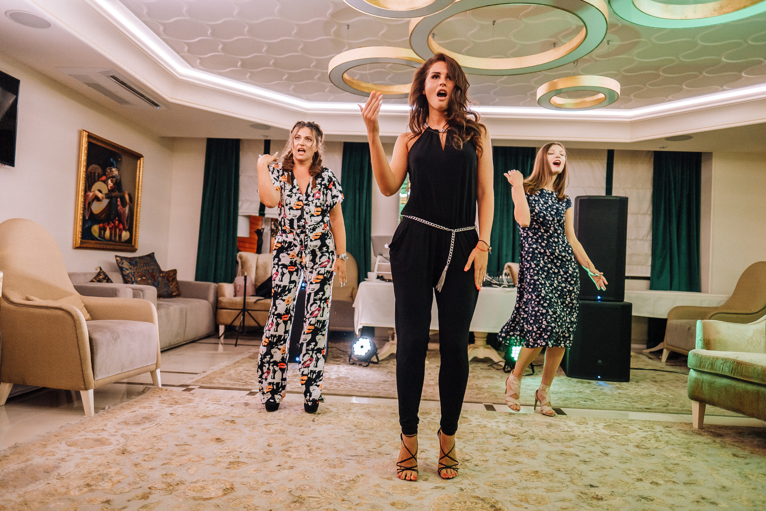 Happy Birthday DaSha. Ivan Skufinsky — wedding and family photographer in Vancouver