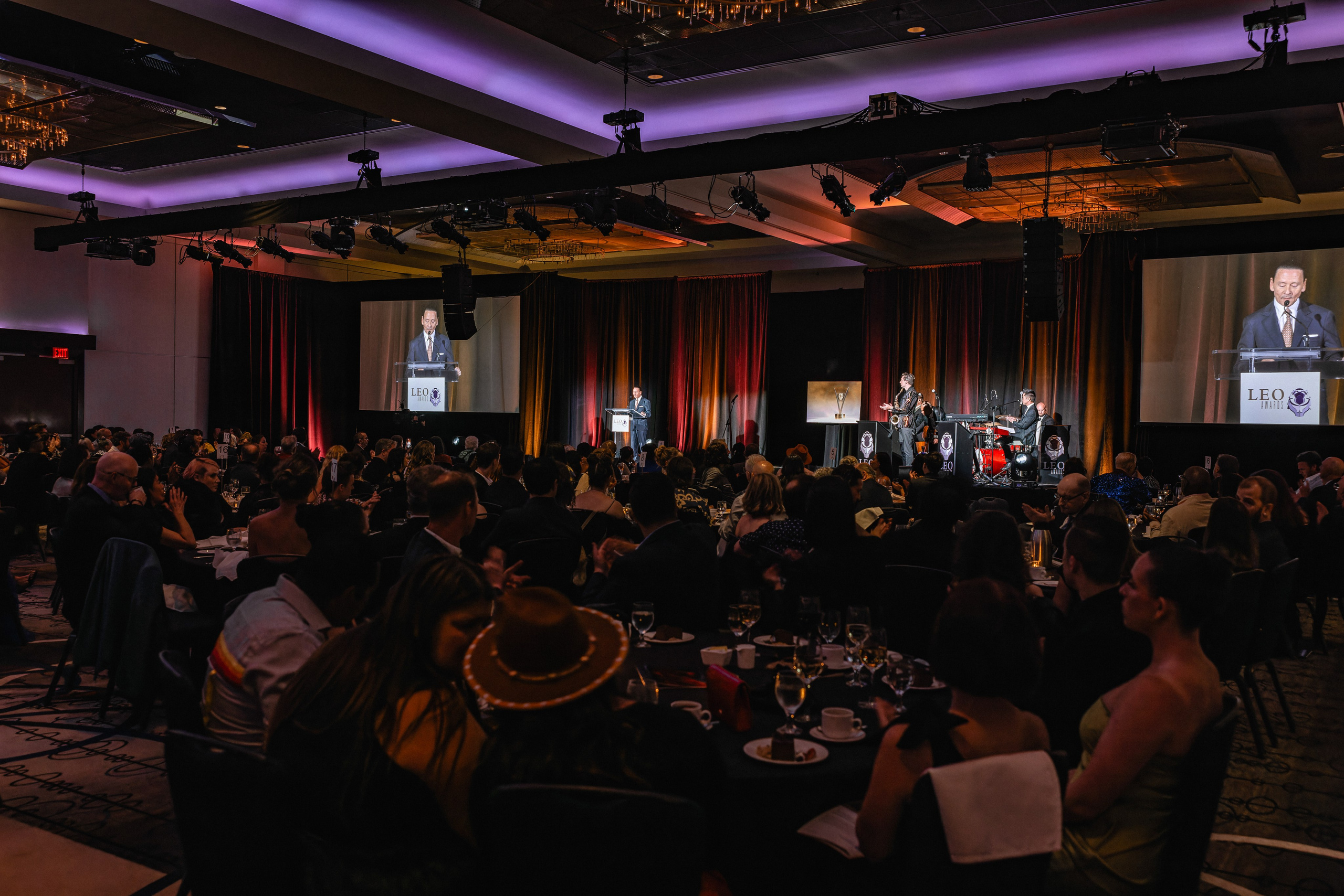 Event photographer in Vancouver Burnaby BC. Ivan Skufinsky — wedding and family photographer in Vancouver