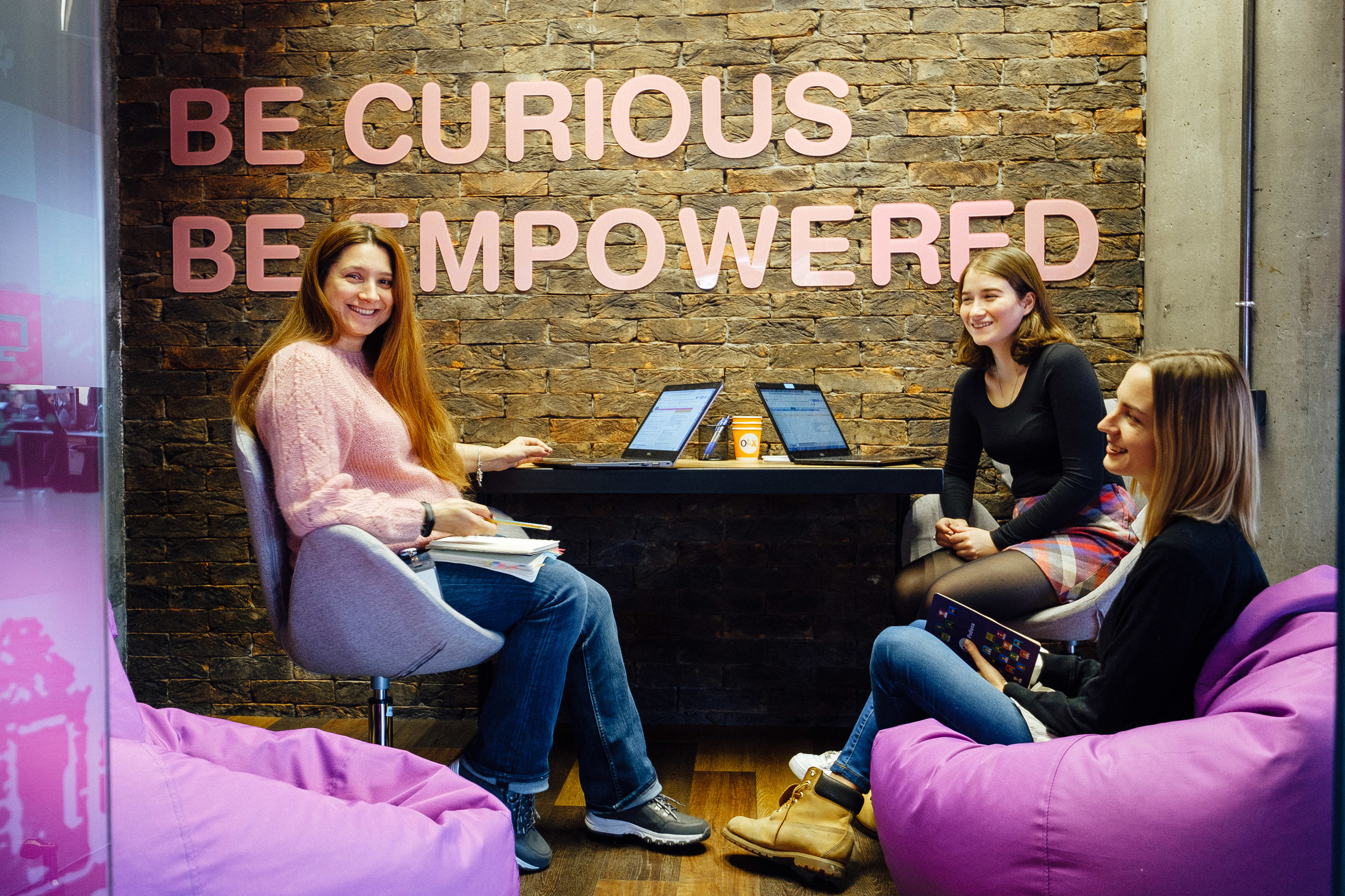 Фотоэкскурсия в компанию OLX. Ivan Skufinsky — wedding and family photographer in Vancouver