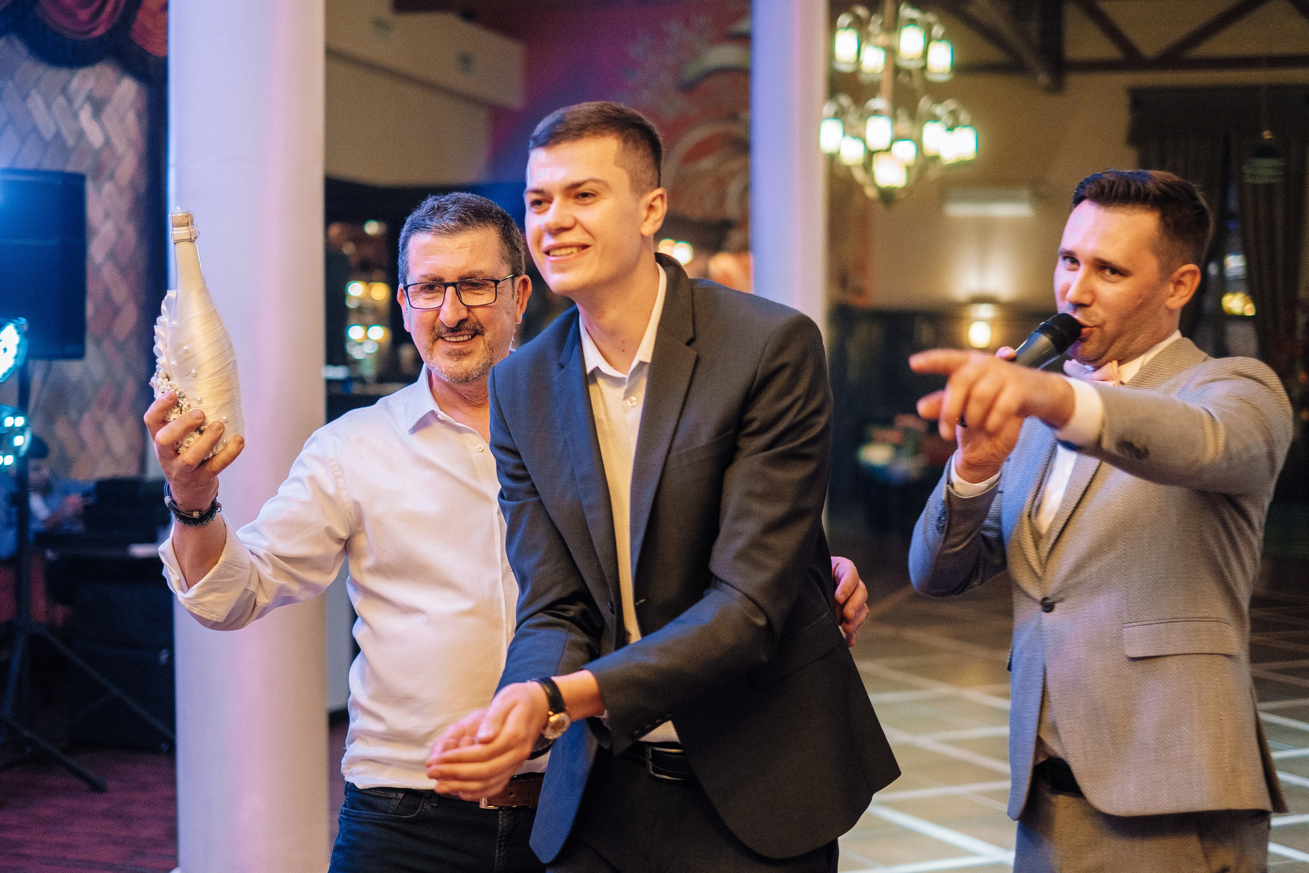 2019 19.10 WeddingStory Евгений+Юлия. Ivan Skufinsky — wedding and family photographer in Vancouver