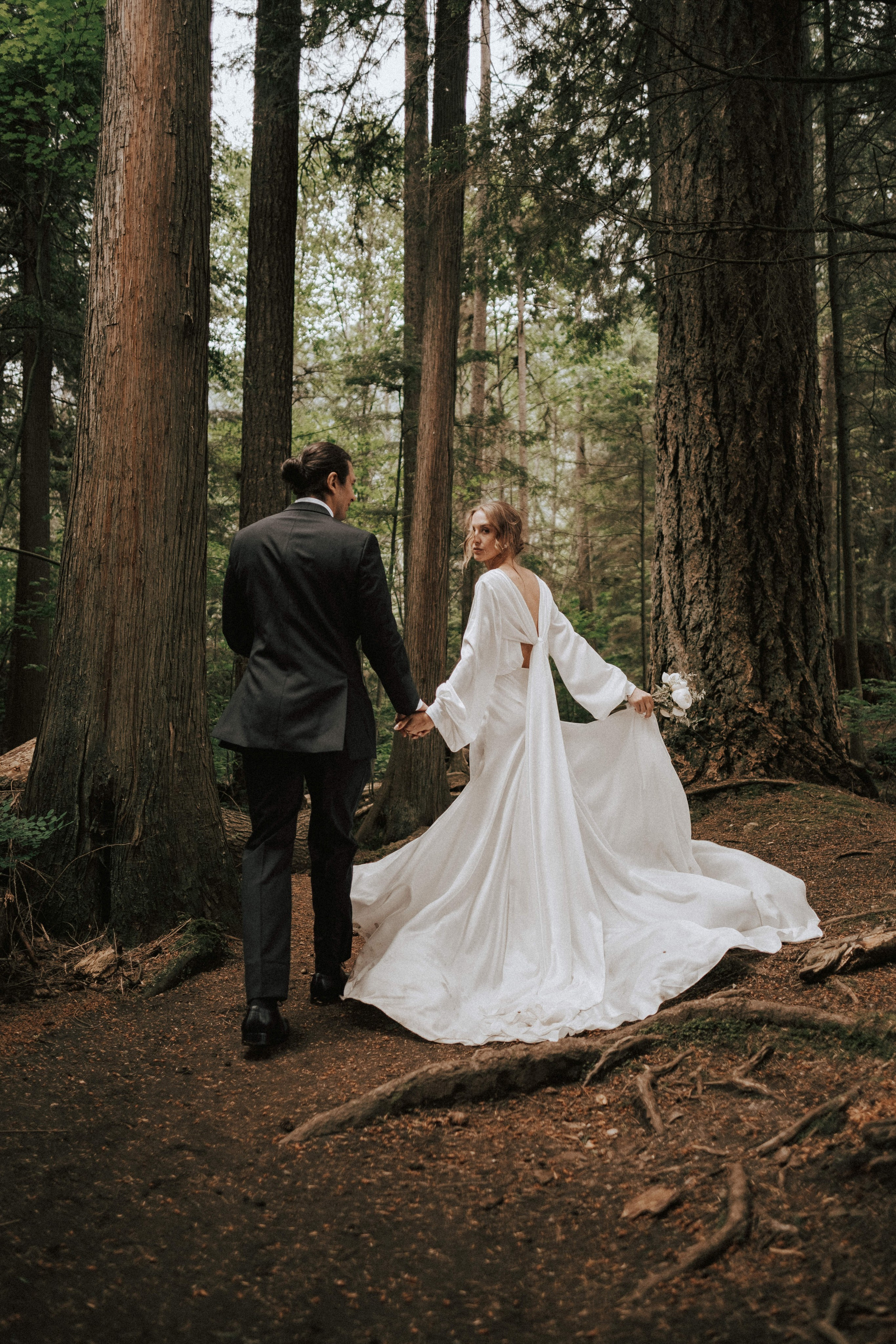 Michael & Caitlyn. Ivan Skufinsky — wedding and family photographer in Vancouver