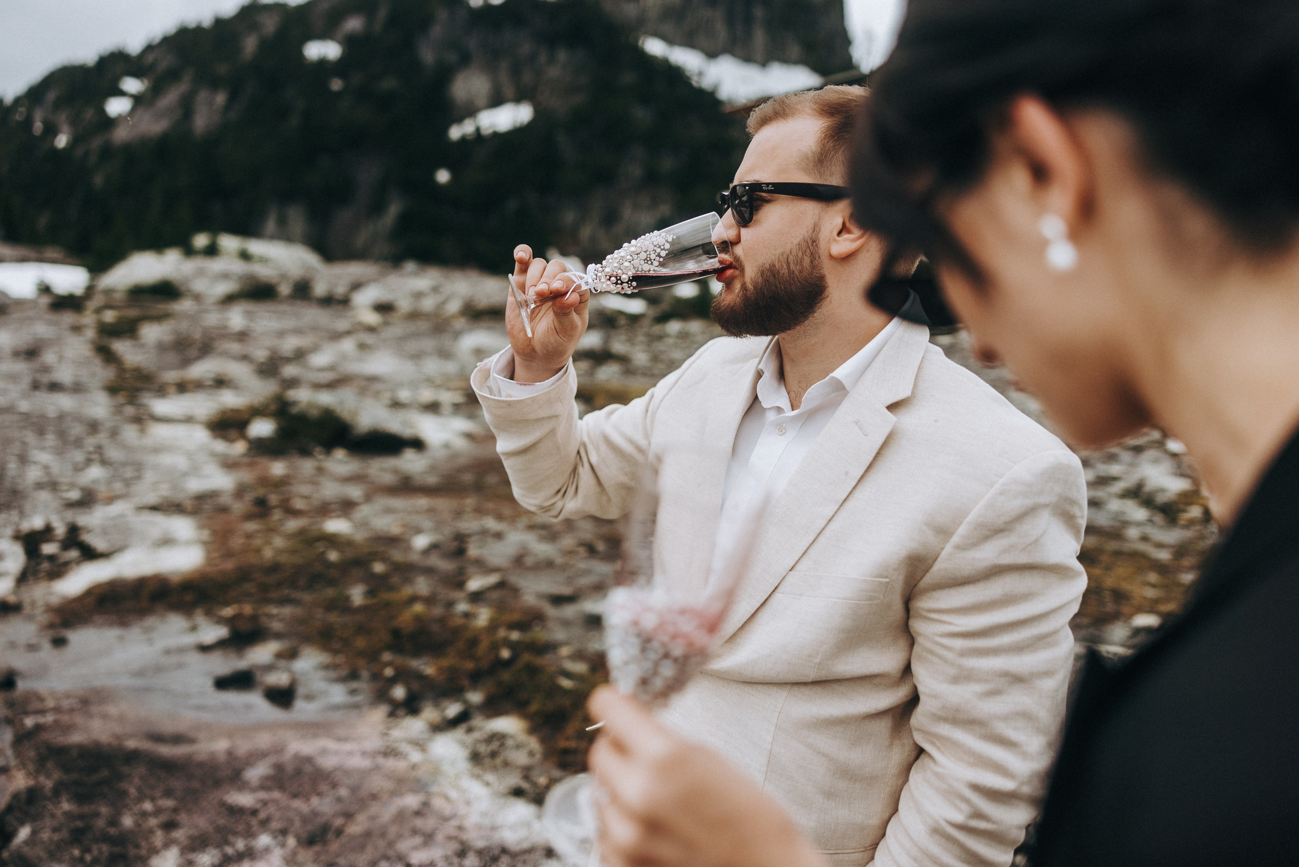 Sky-High Love: Stunning Vancouver Mountain Wedding Shoot by Helicopter. Ivan Skufinsky — wedding and family photographer in Vancouver