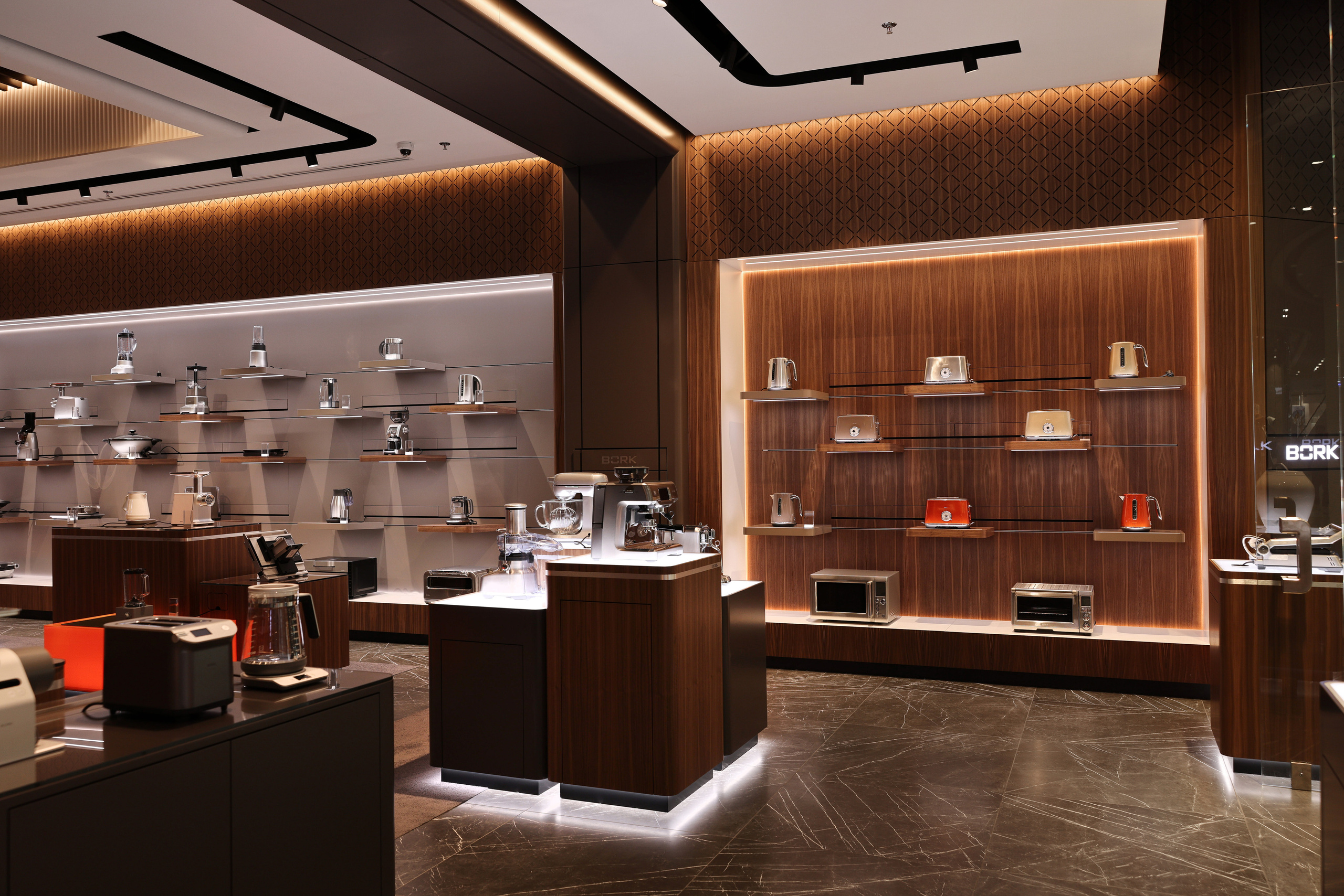 Интерьерный фотограф. Showroom Bork. Ivan Skufinsky — wedding and family photographer in Vancouver