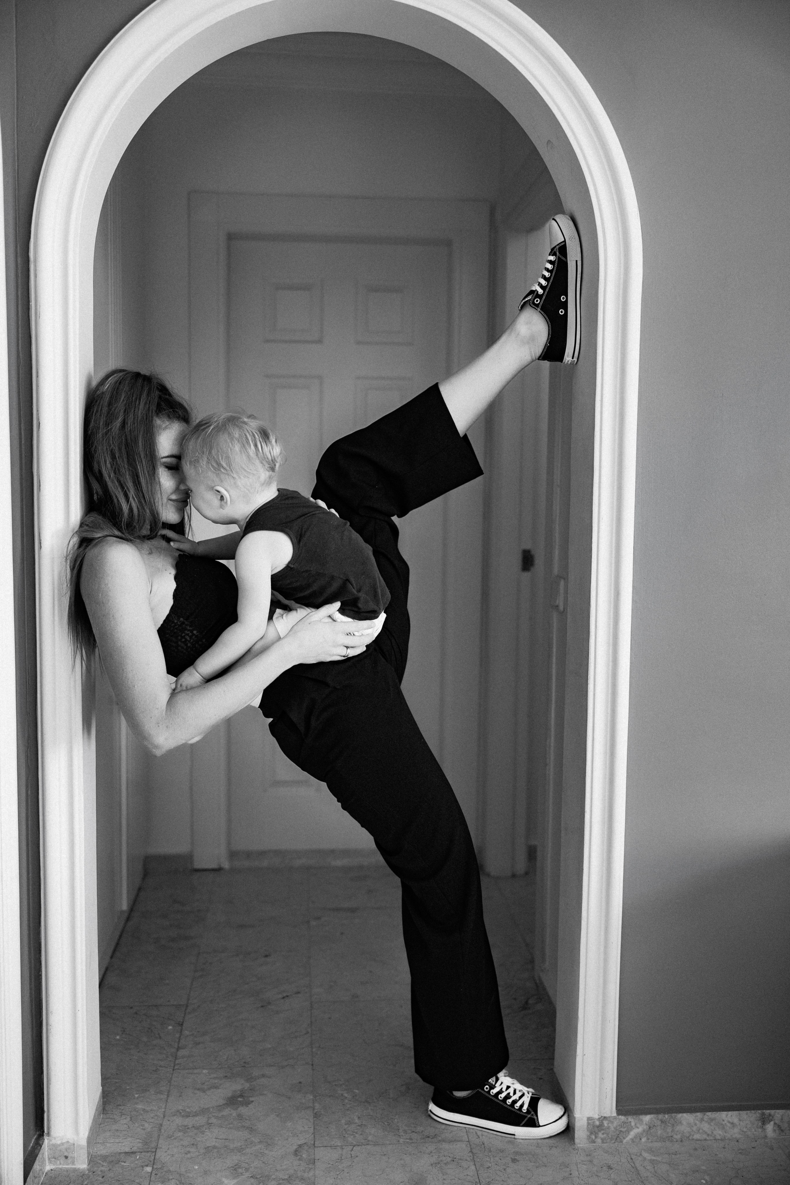 Home family shoot. Ivan Skufinsky — wedding and family photographer in Vancouver