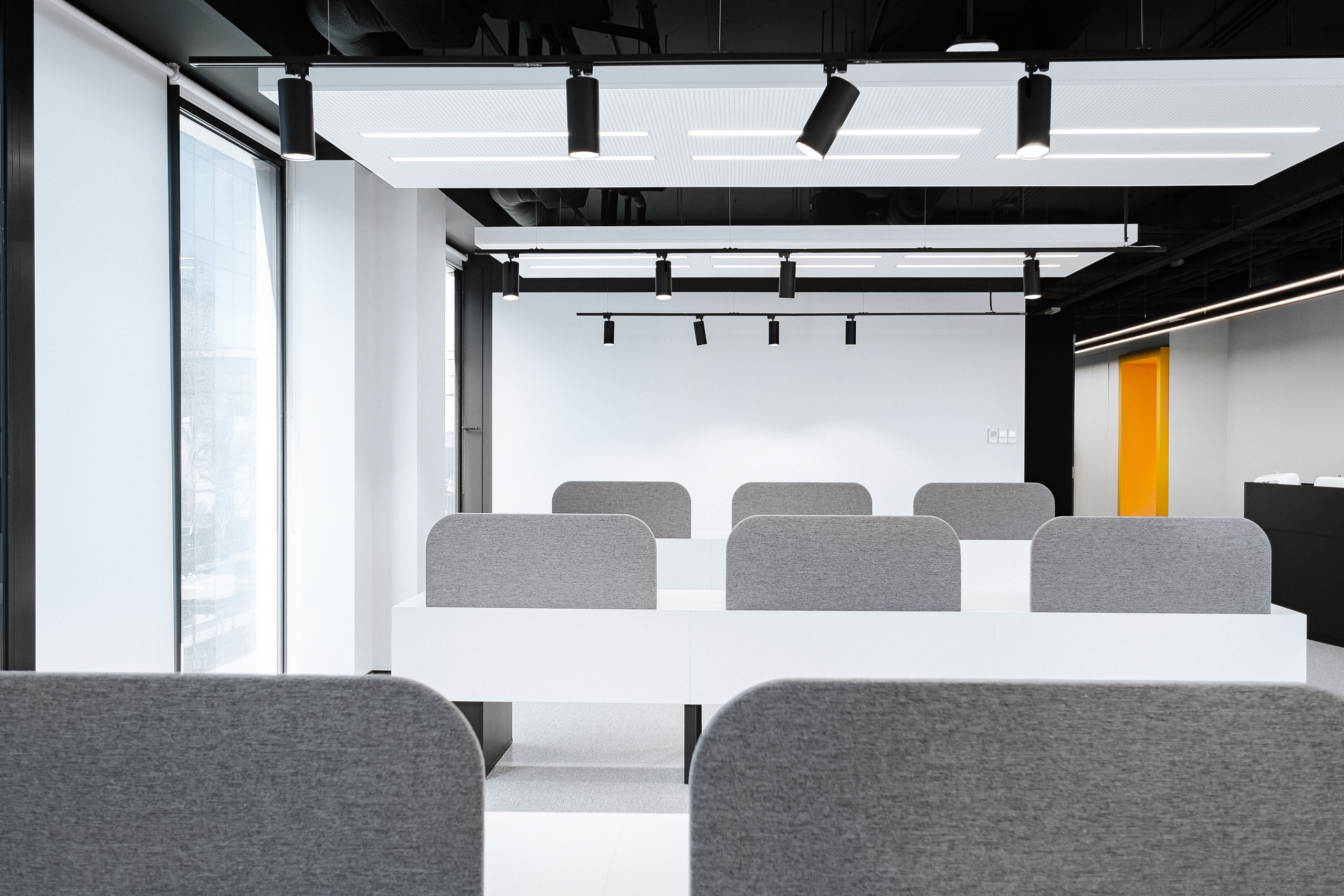 рабочие места в open-space