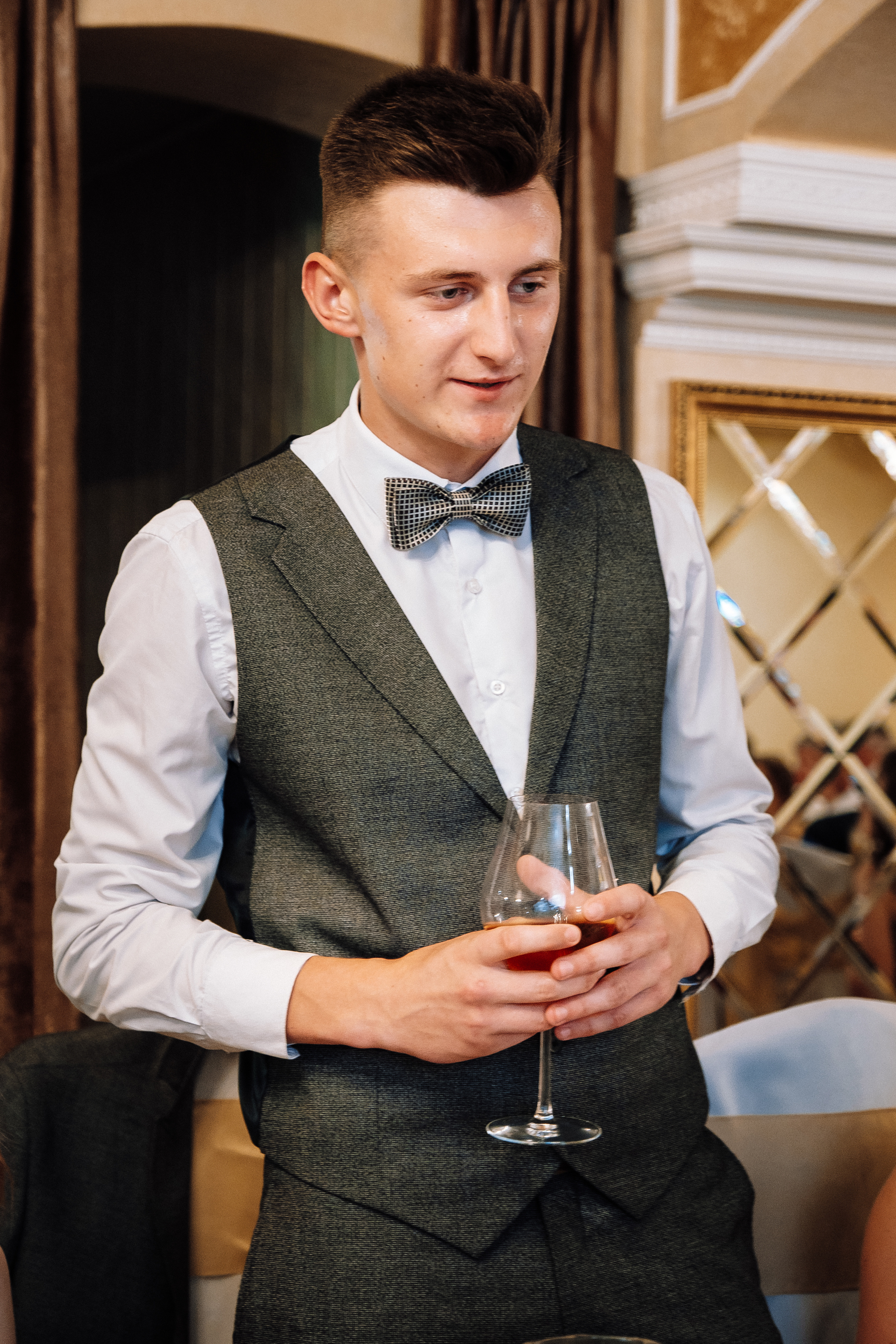 Выпускной школа номер 3. Хмельник. Ivan Skufinsky — wedding and family photographer in Vancouver