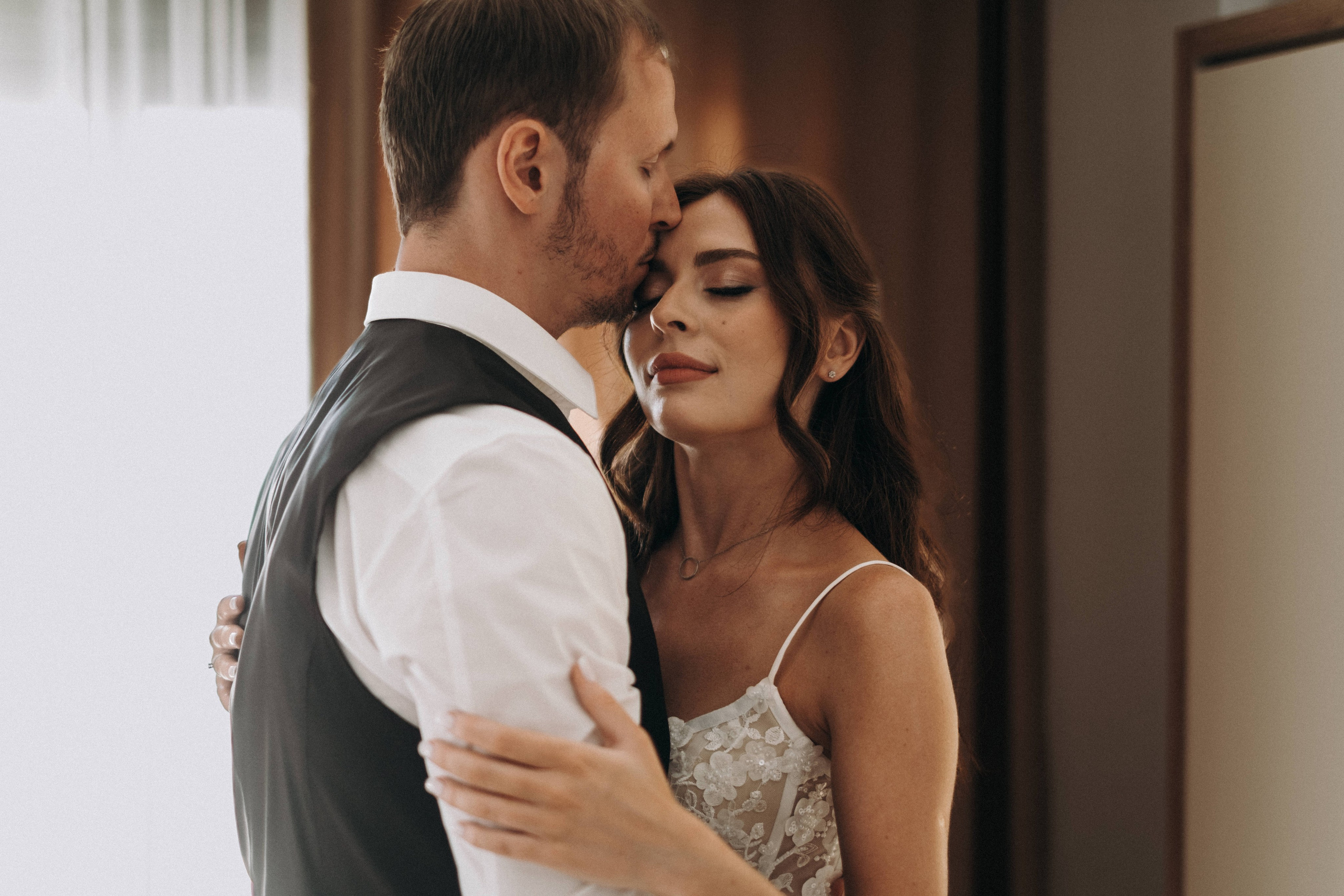 Wedding photographer Vancouver. Ivan Skufinsky — wedding and family photographer in Vancouver