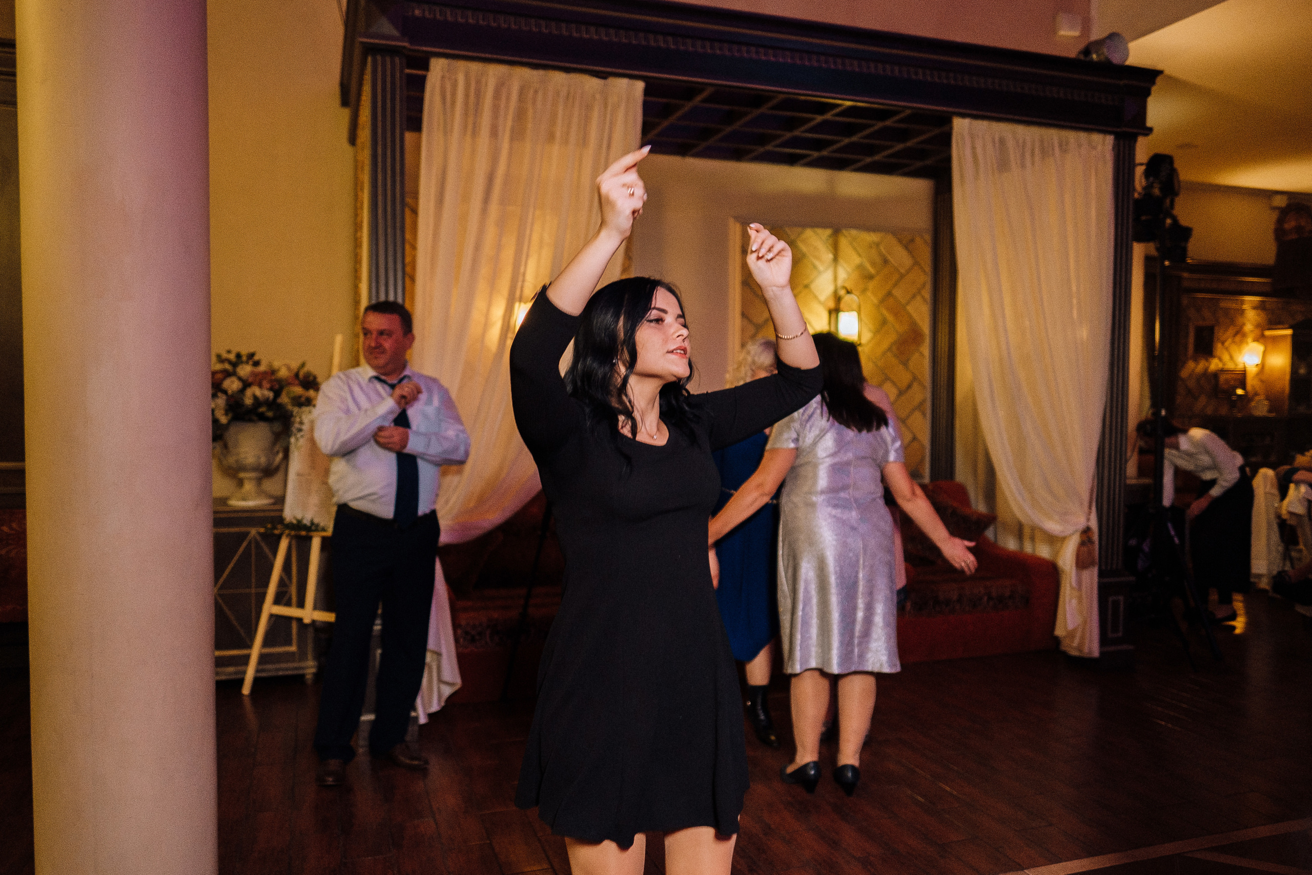 2019 19.10 WeddingStory Евгений+Юлия. Ivan Skufinsky — wedding and family photographer in Vancouver