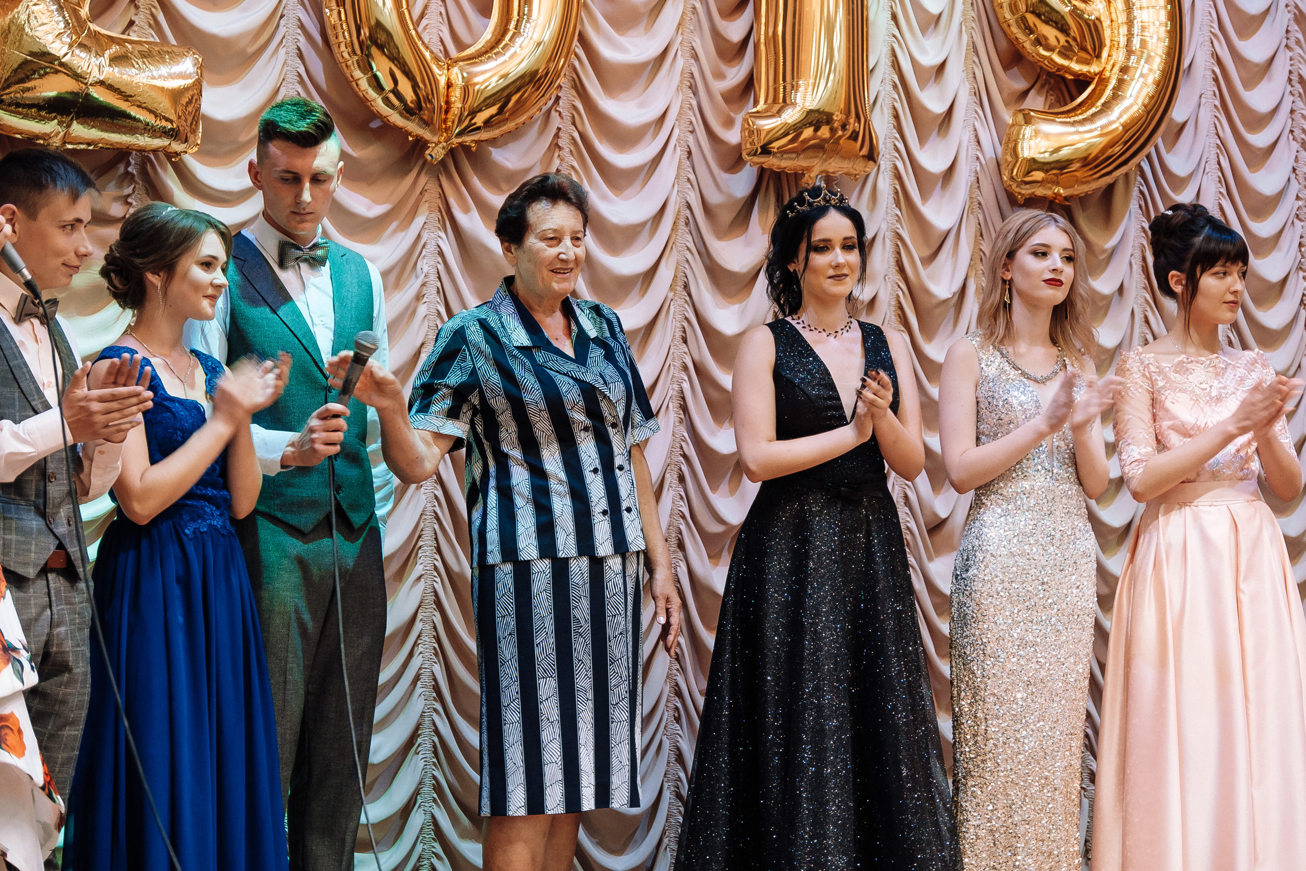 Выпускной школа номер 3. Хмельник. Ivan Skufinsky — wedding and family photographer in Vancouver