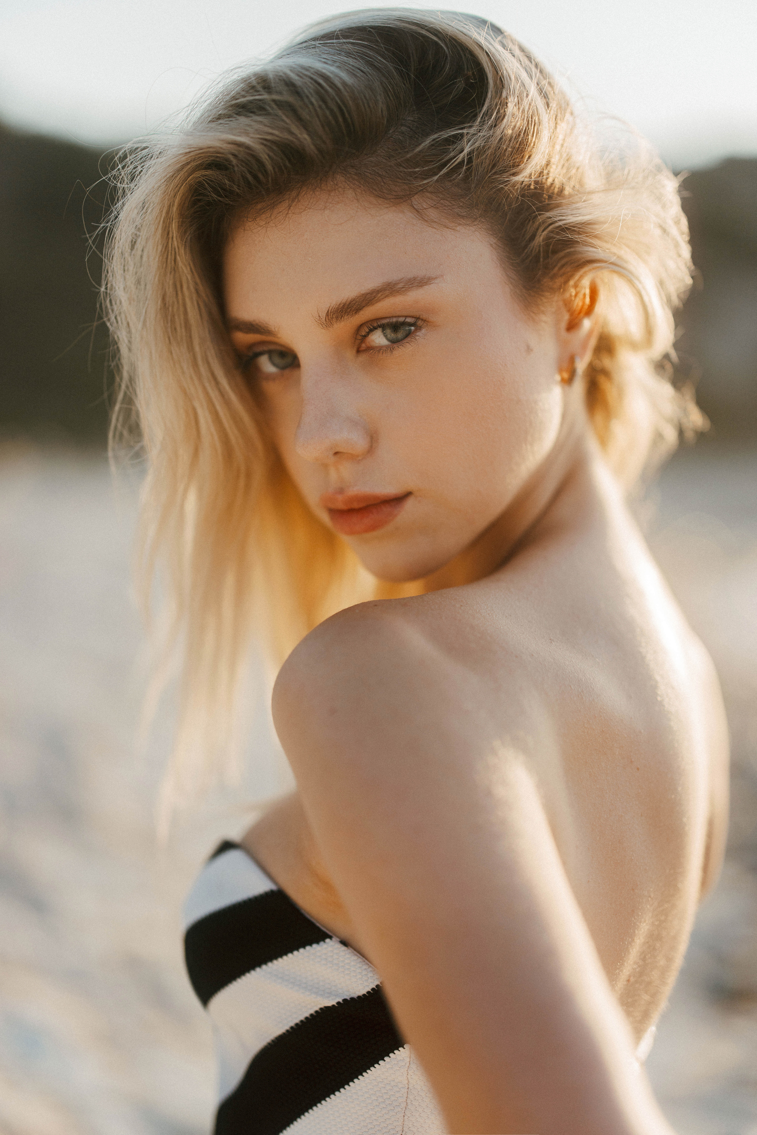 Kate. Yeni Foca. Ivan Skufinsky — wedding and family photographer in Vancouver