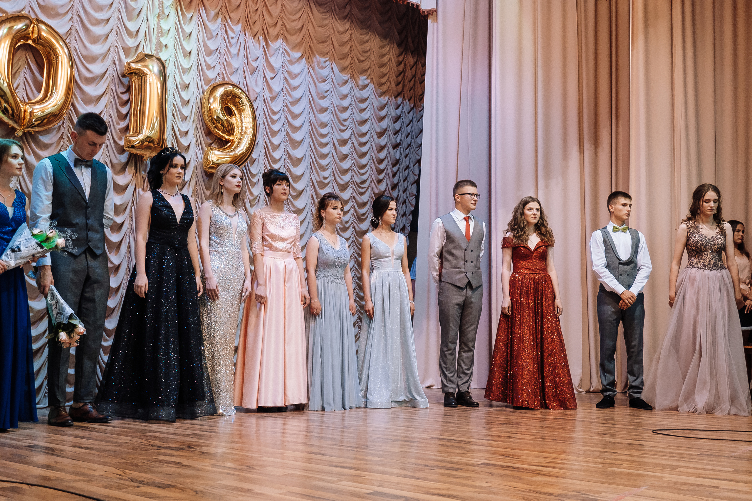 Выпускной школа номер 3. Хмельник. Ivan Skufinsky — wedding and family photographer in Vancouver