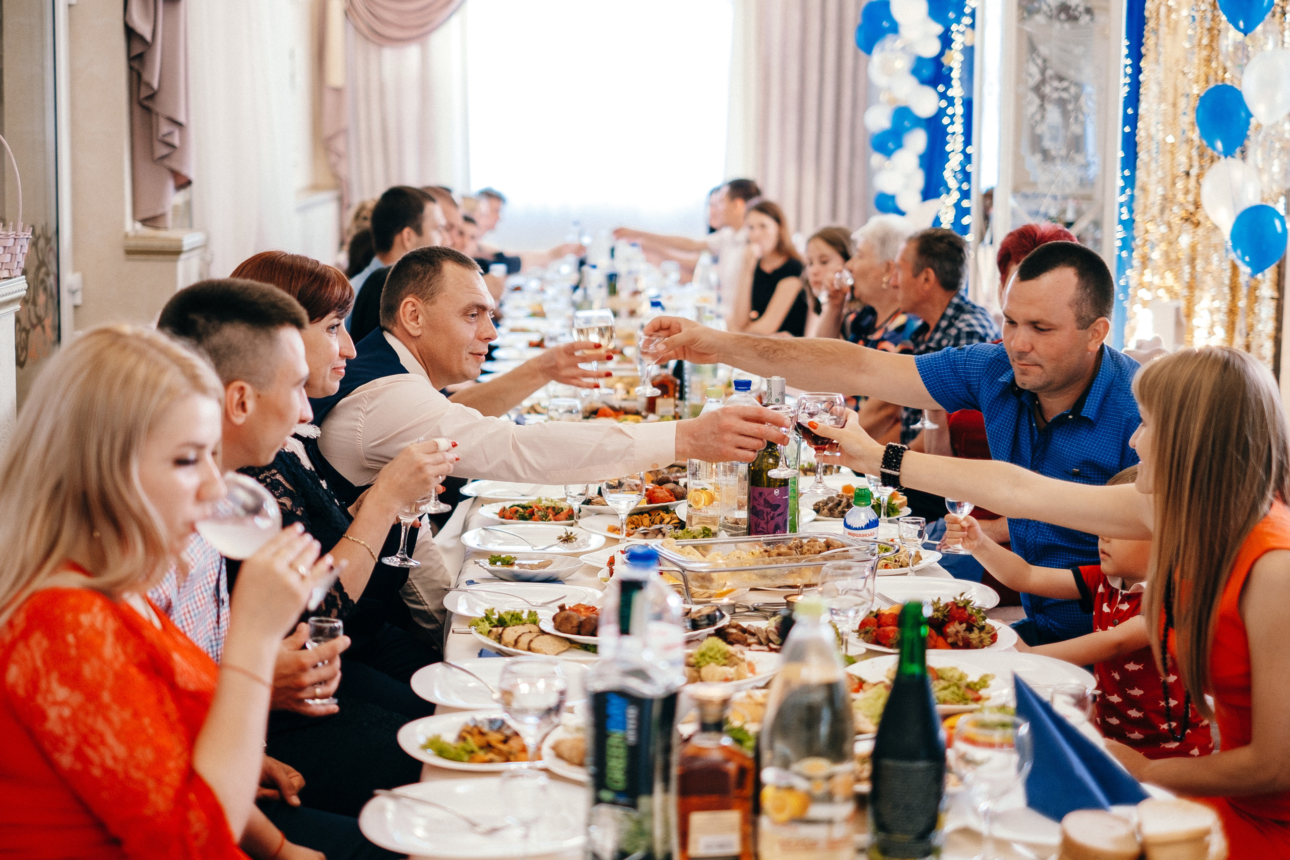 День Рождения Илюшка ресторан Лесной. Ivan Skufinsky — wedding and family photographer in Vancouver