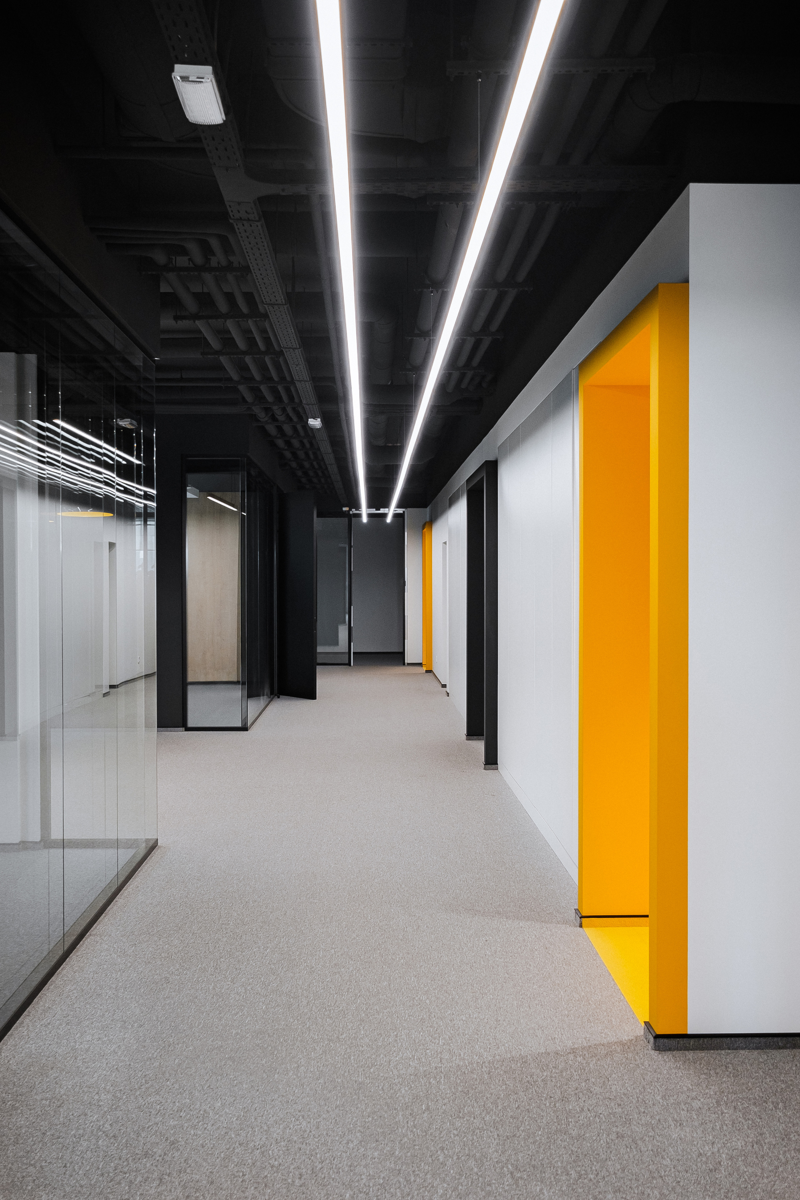 Interior photography and videography in Vancouver, BC, Richmond. Ivan Skufinsky — wedding and family photographer in Vancouver