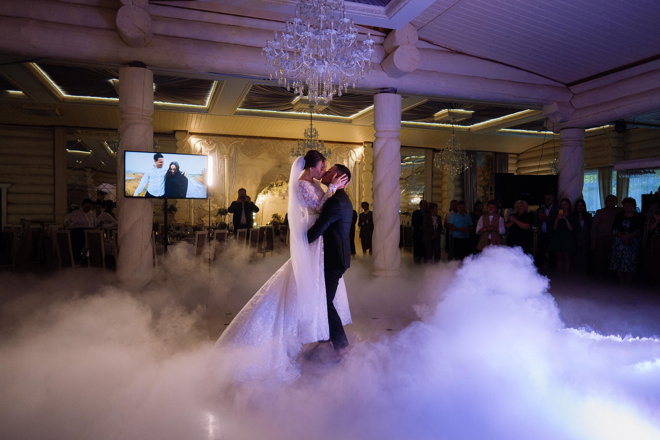 Wedding photographer in Vancouver Весільний фотограф у Ванкувері. Ivan Skufinsky — wedding and family photographer in Vancouver