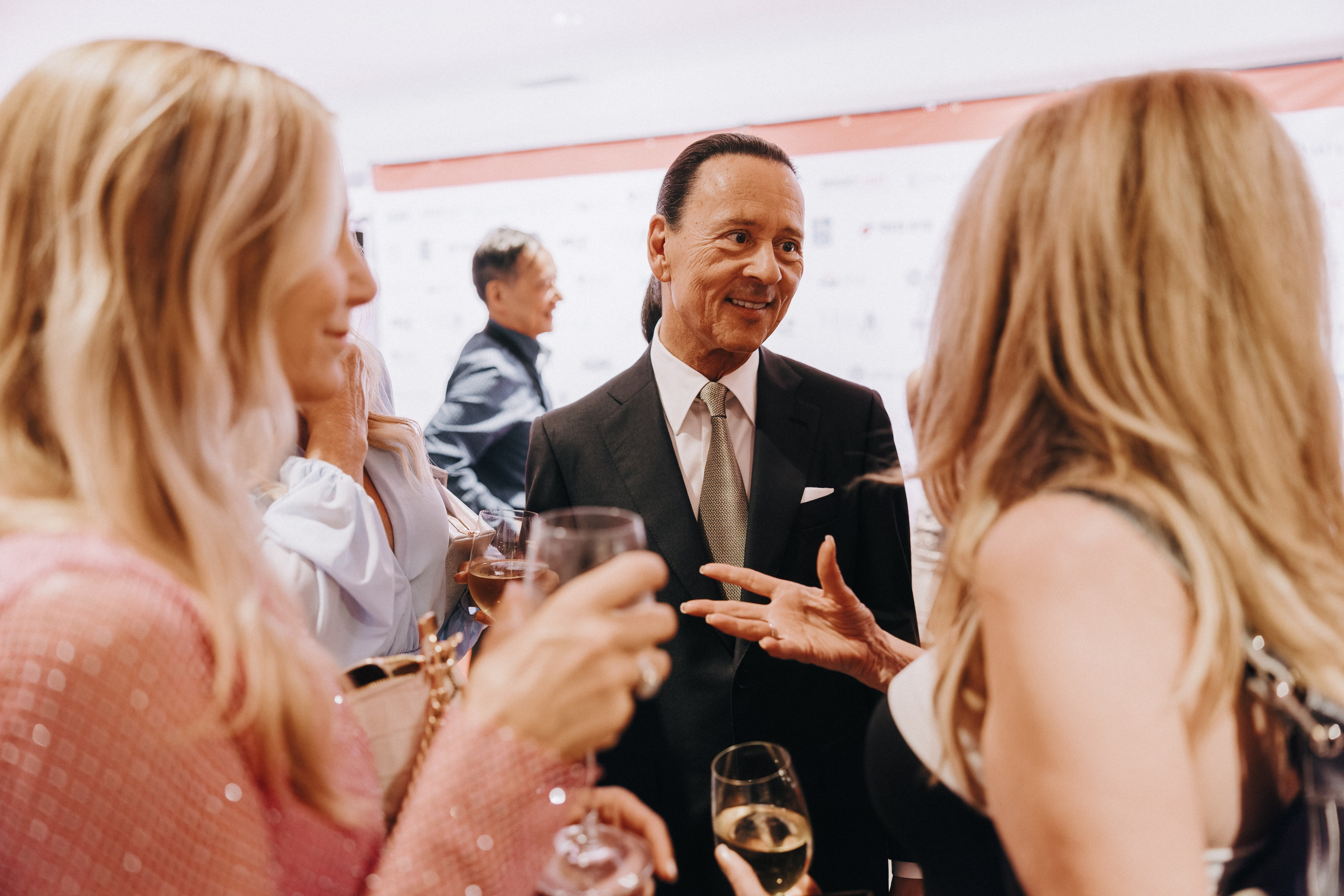 Event photographer in Vancouver Burnaby BC. Ivan Skufinsky — wedding and family photographer in Vancouver