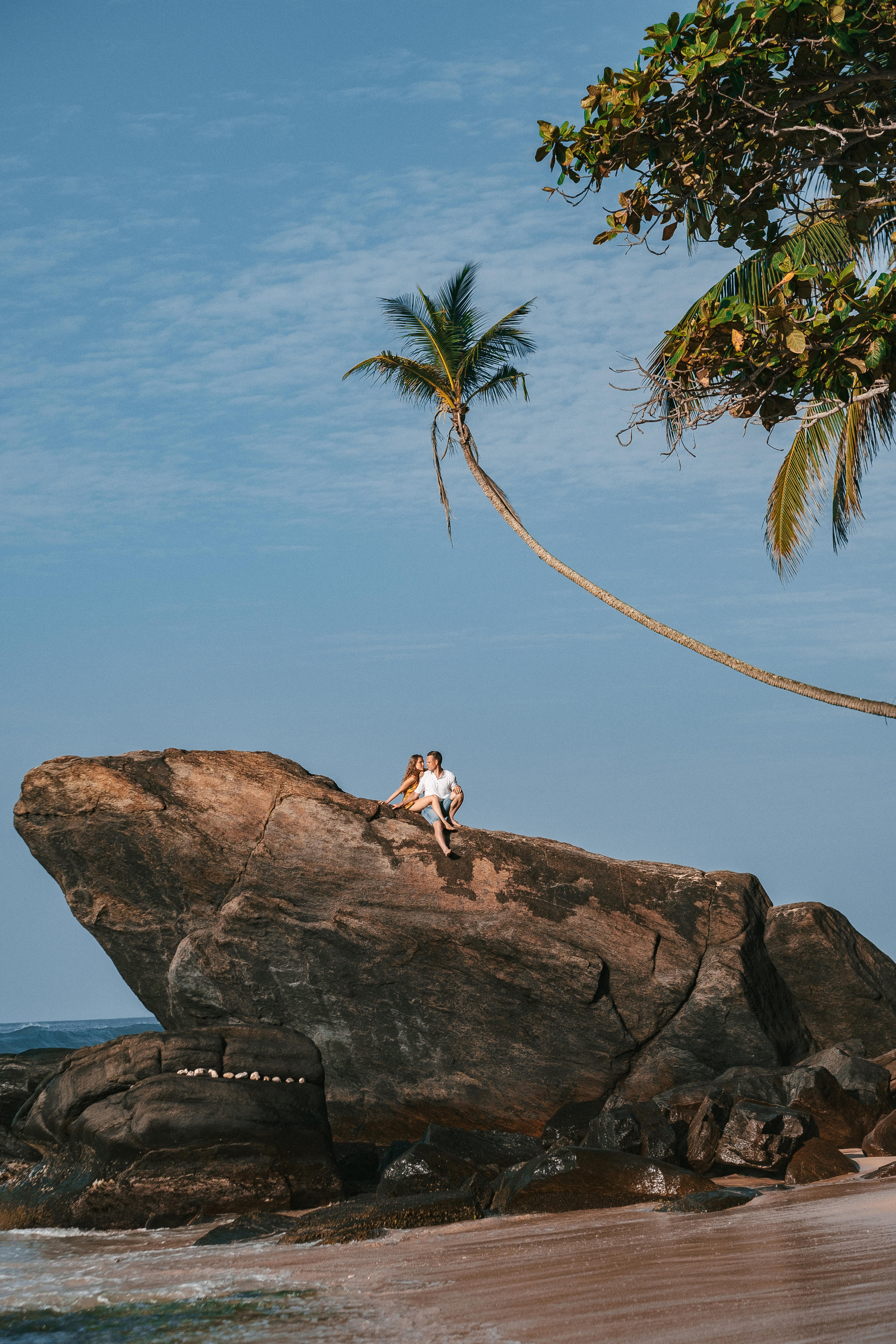 Gena+Katya+Liza Dalavella beach. Ivan Skufinsky — wedding and family photographer in Vancouver