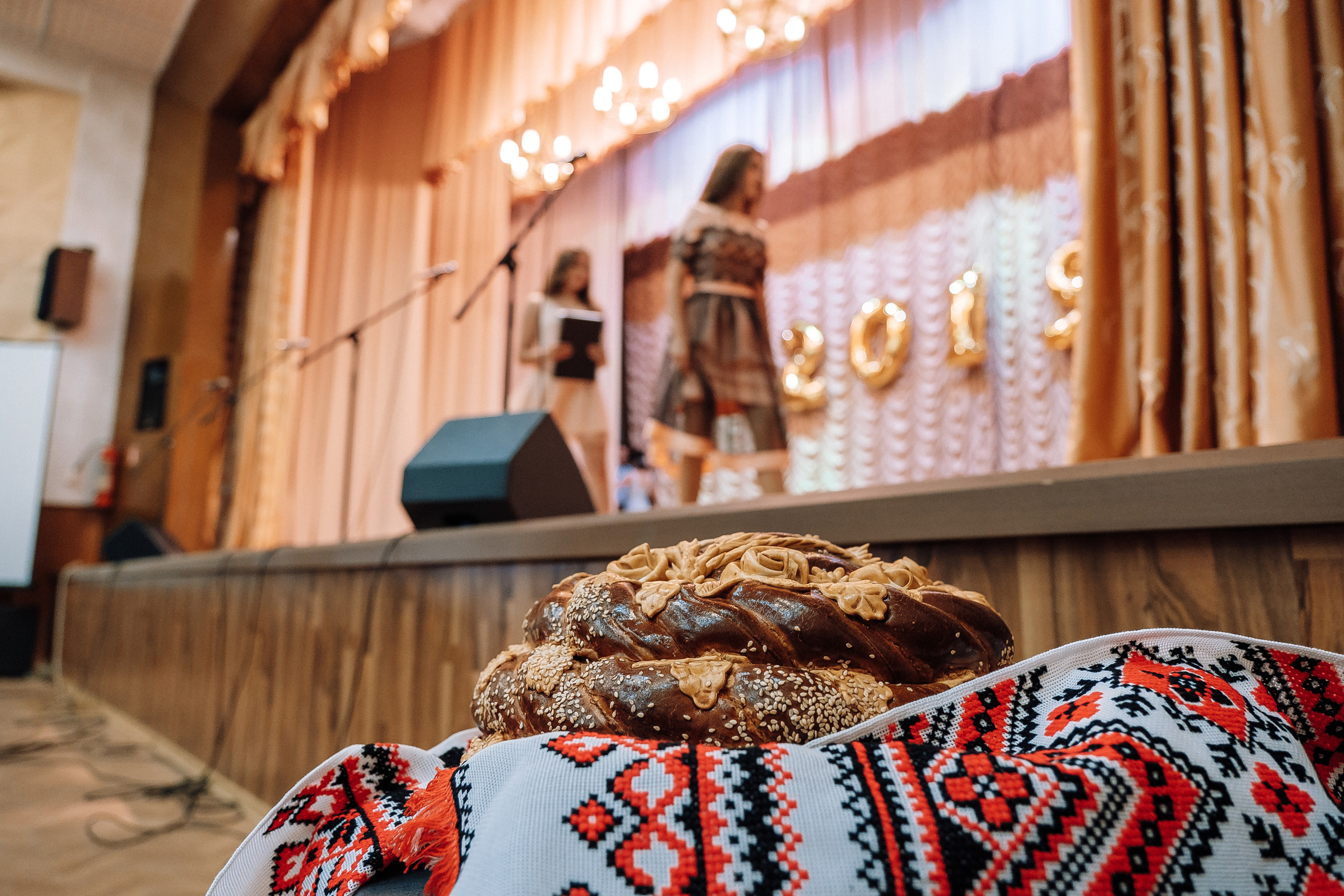 Выпускной школа номер 3. Хмельник. Ivan Skufinsky — wedding and family photographer in Vancouver