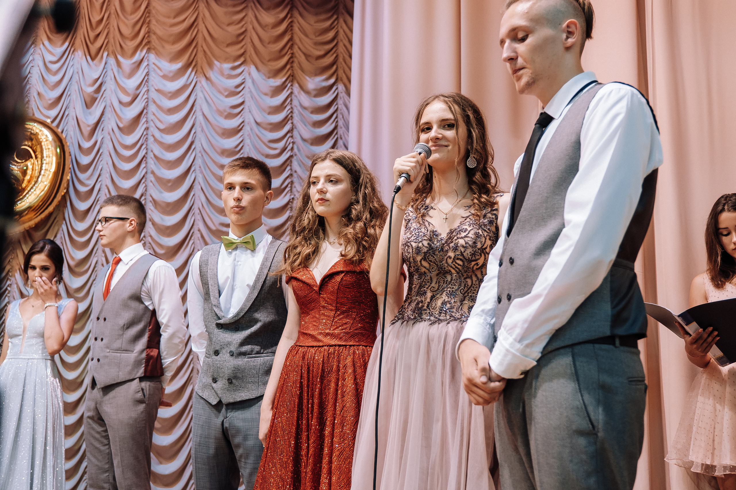 Выпускной школа номер 3. Хмельник. Ivan Skufinsky — wedding and family photographer in Vancouver