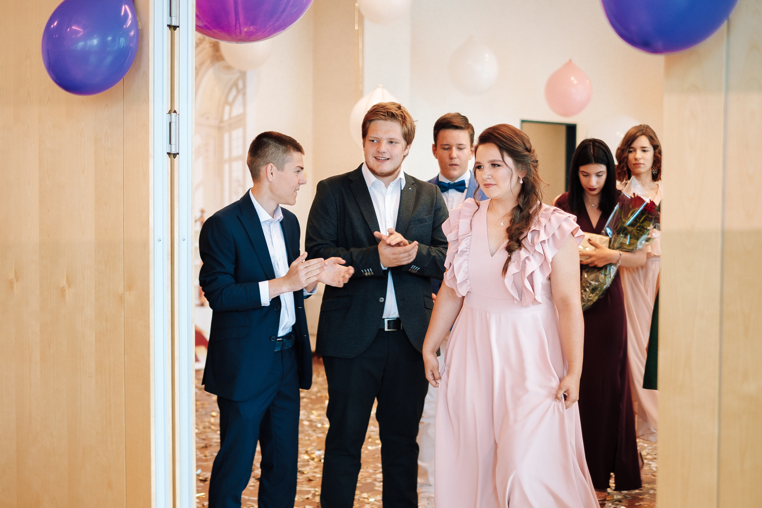 Выпускной 153 Гимназия. Ivan Skufinsky — wedding and family photographer in Vancouver