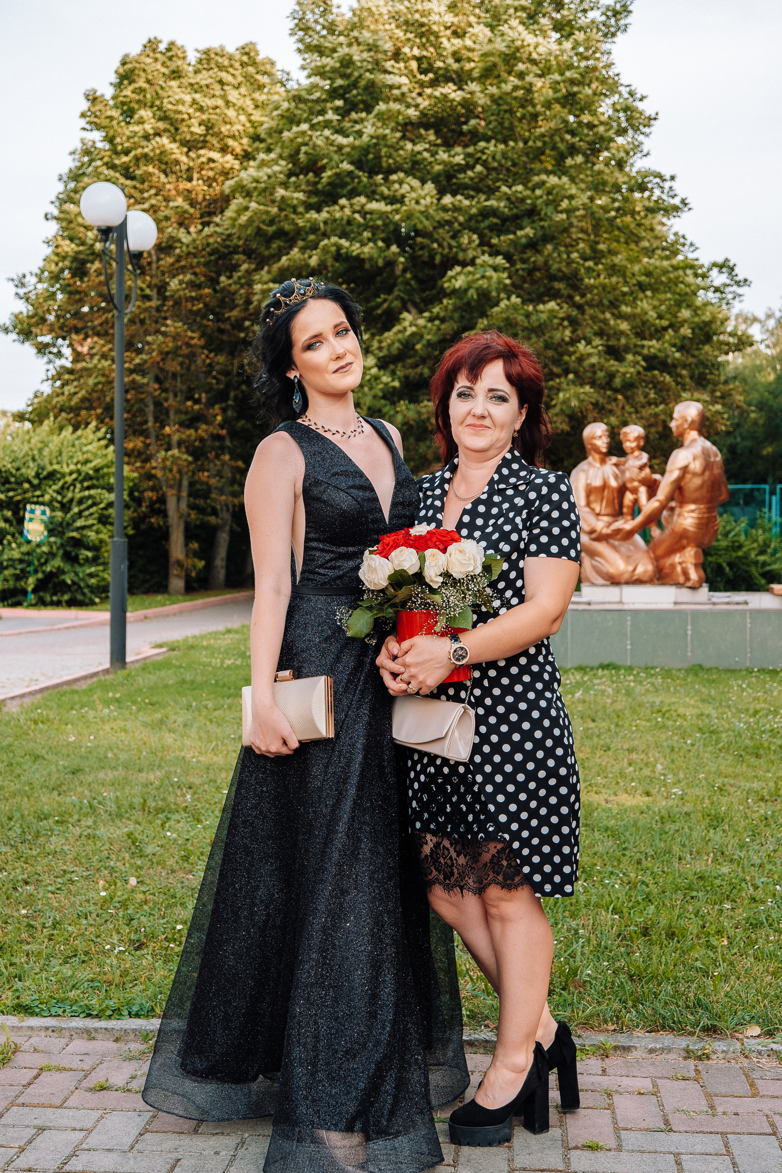 Выпускной школа номер 3. Хмельник. Ivan Skufinsky — wedding and family photographer in Vancouver