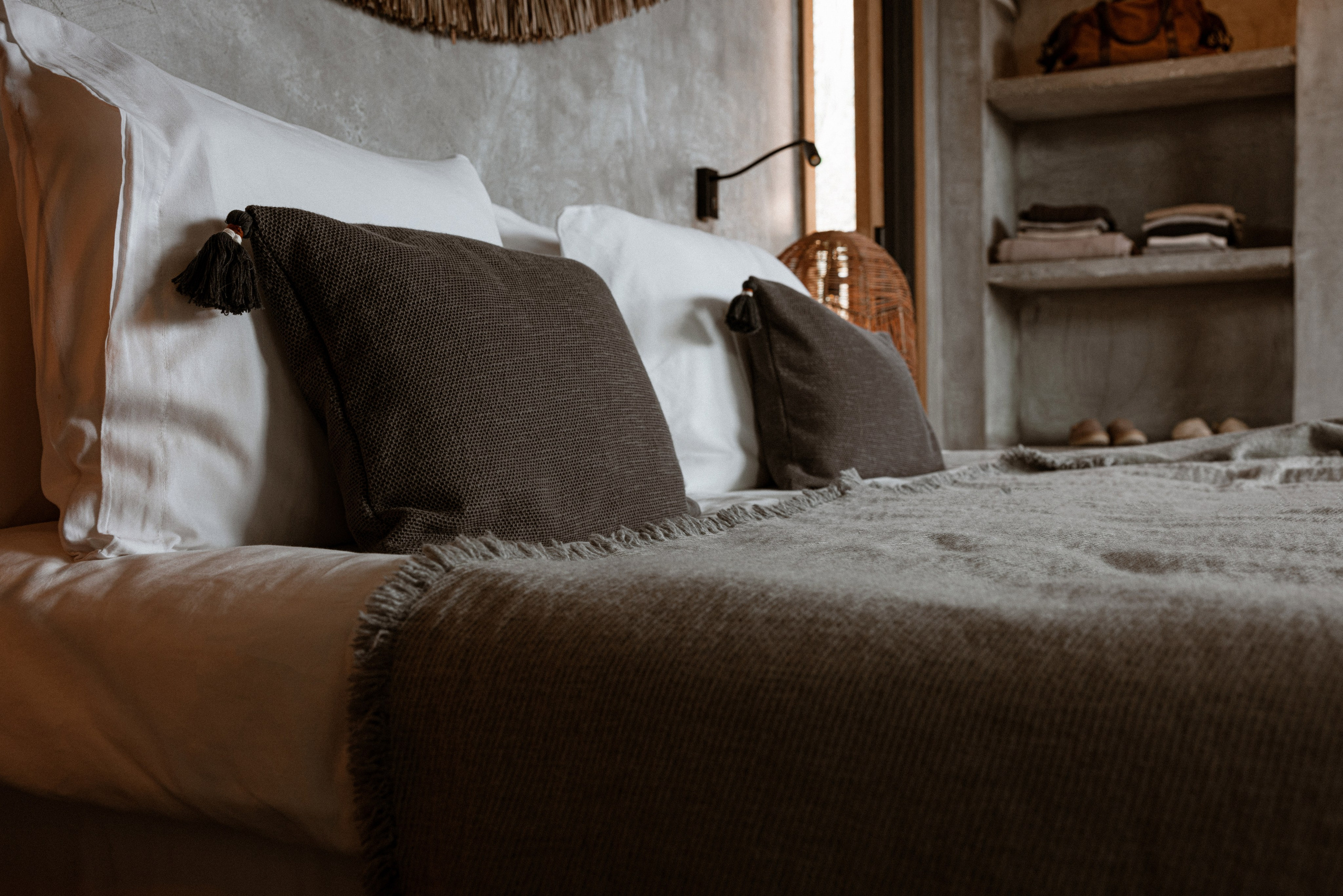 Interior photography and video shooting of a hotel in Bali style. Ivan Skufinsky — wedding and family photographer in Vancouver