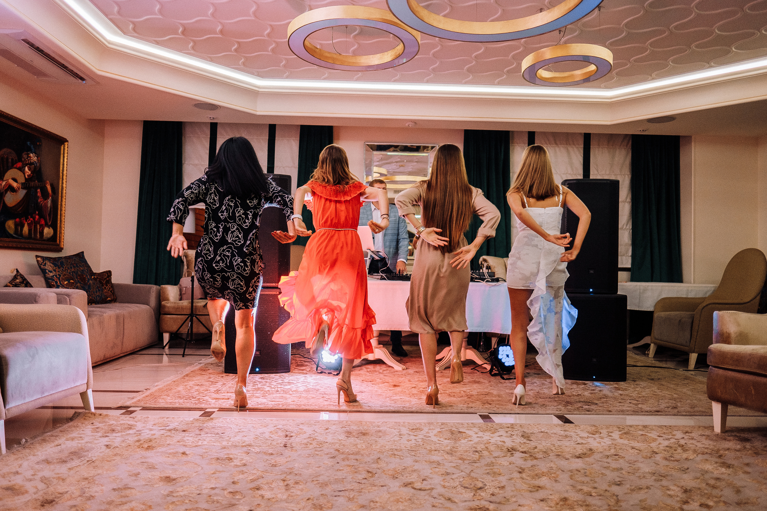 Happy Birthday DaSha. Ivan Skufinsky — wedding and family photographer in Vancouver