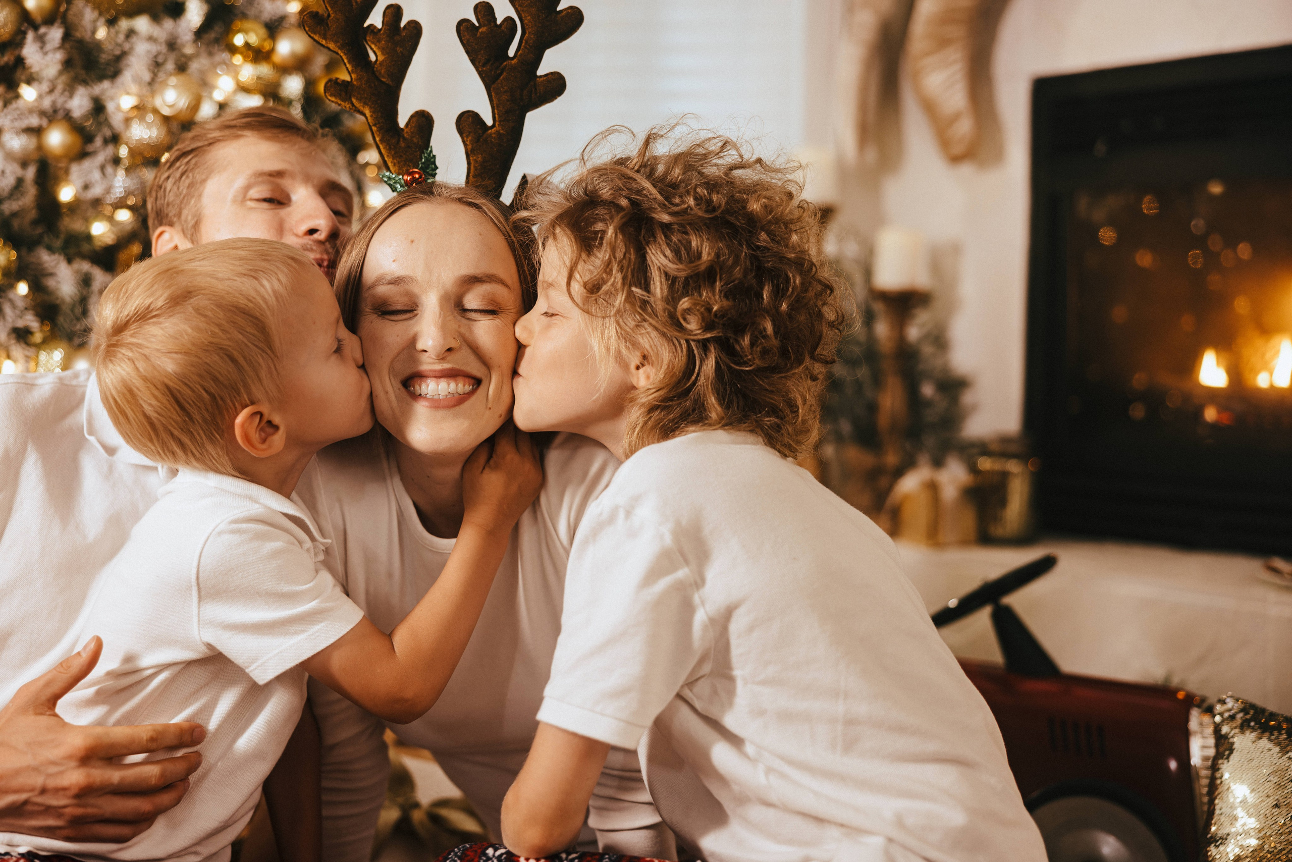 Christmas photo shoot 2025. Ivan Skufinsky — wedding and family photographer in Vancouver