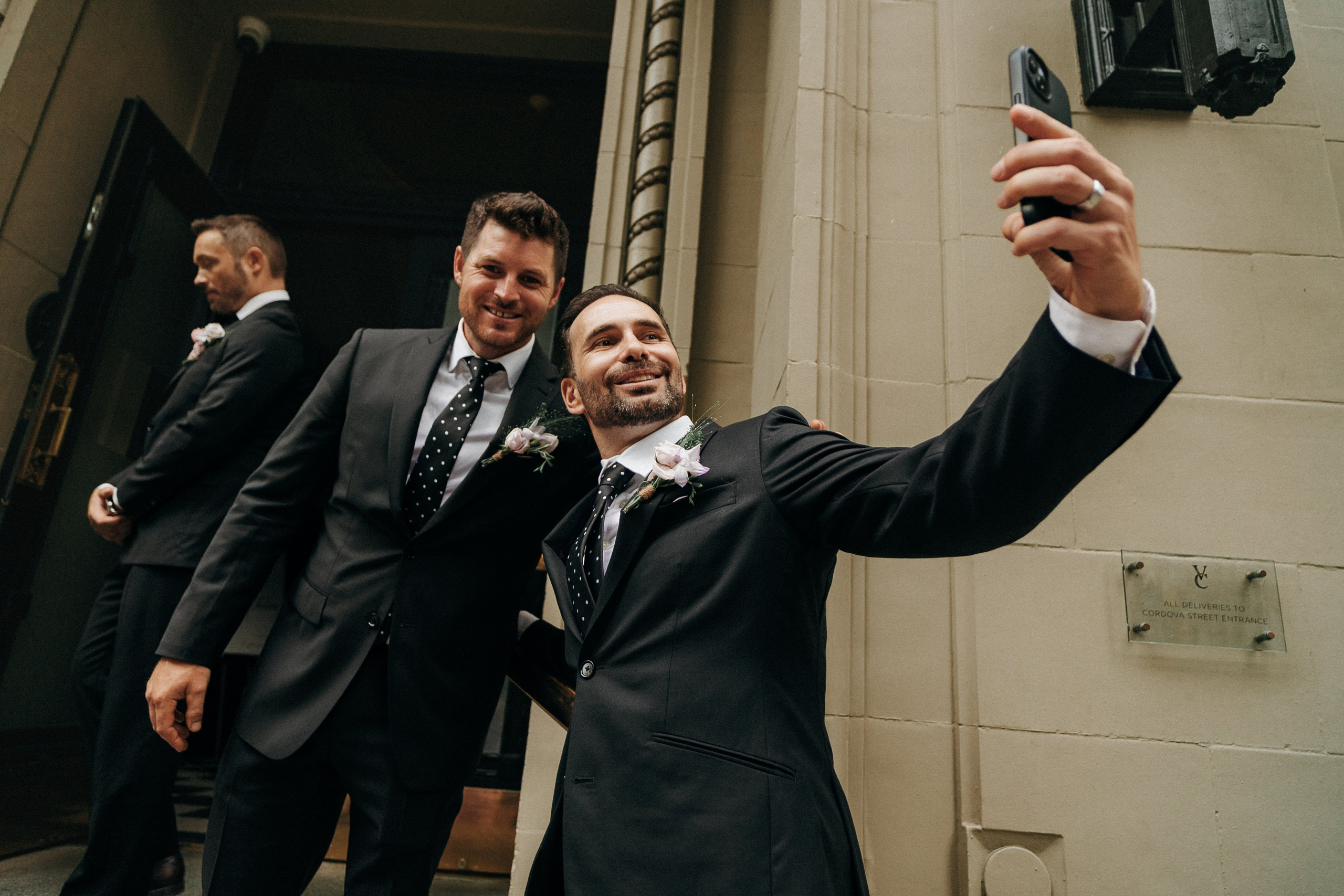 WeddingStory in Vancouver Club. Ivan Skufinsky — wedding and family photographer in Vancouver