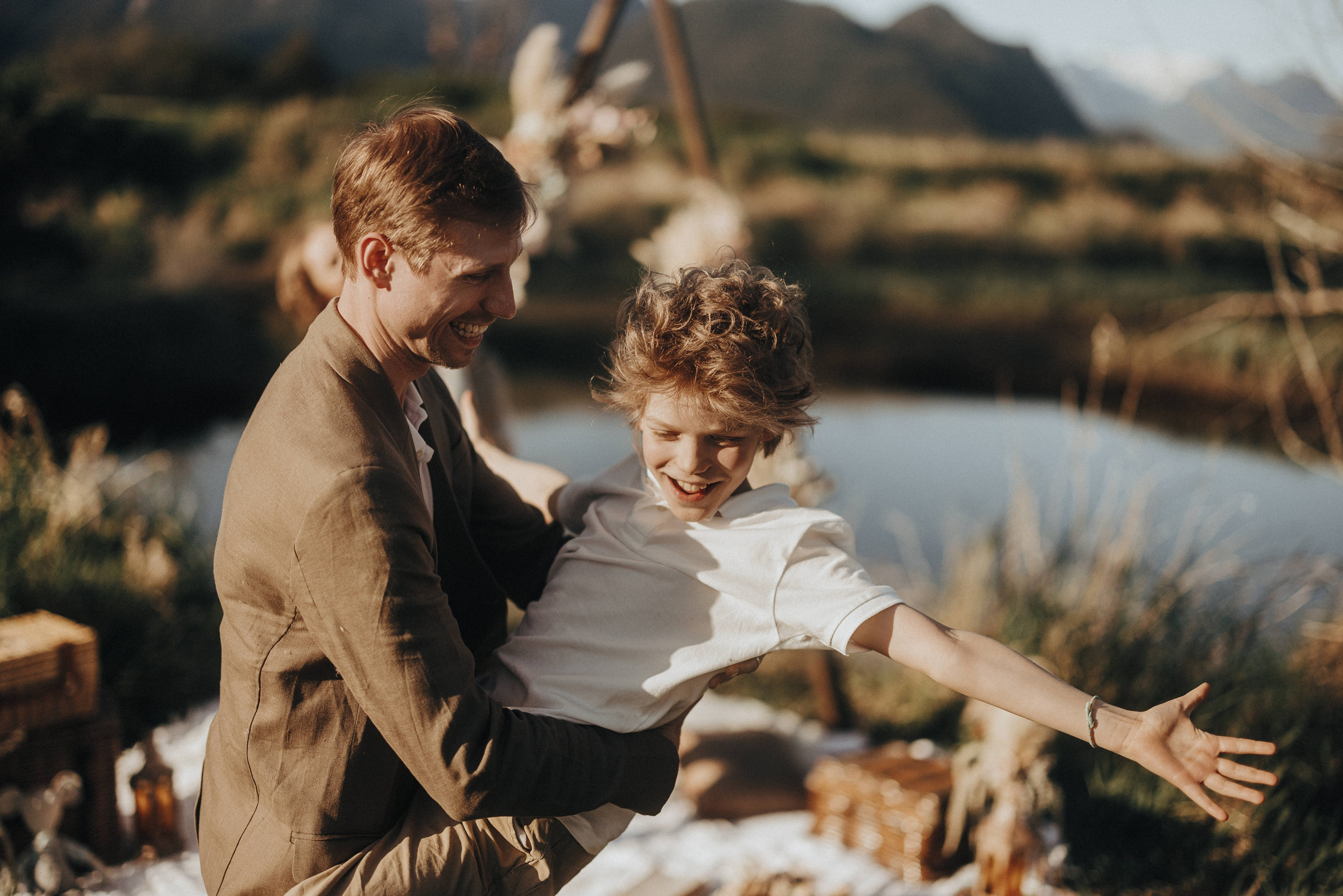 Family photo shoot at Pitt lake Vancouver BC. Ivan Skufinsky — wedding and family photographer in Vancouver