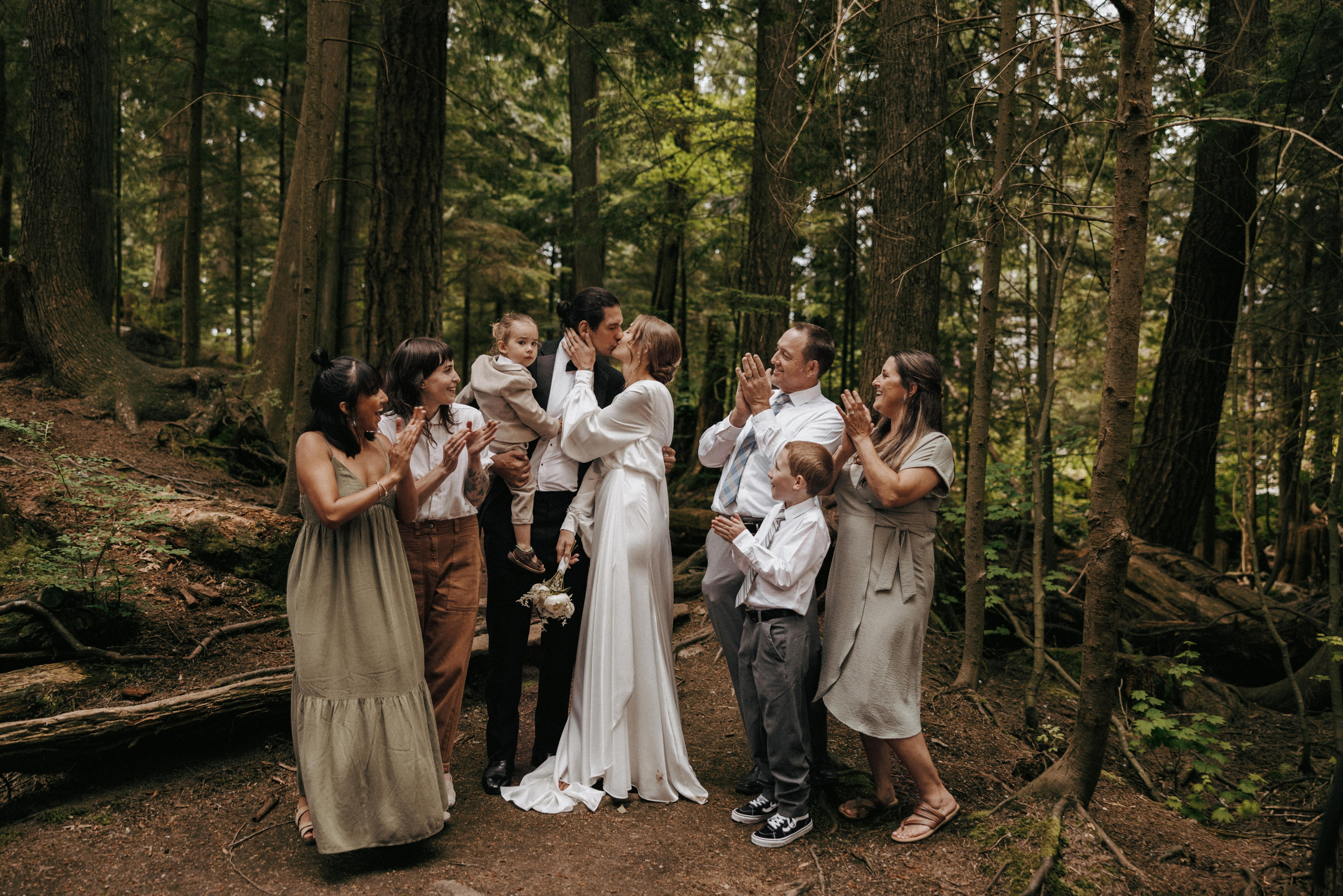 Michael & Caitlyn. Ivan Skufinsky — wedding and family photographer in Vancouver