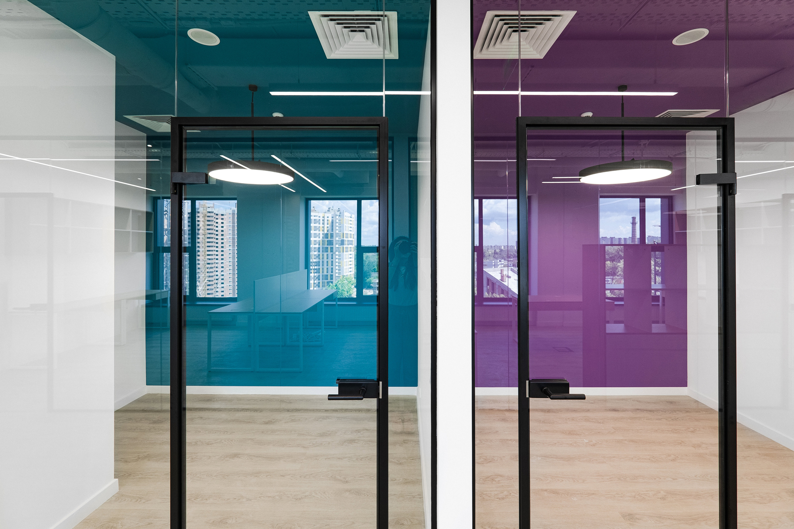 BC FORUM ORGANOSYN. Ivan Skufinsky — wedding and family photographer in Vancouver