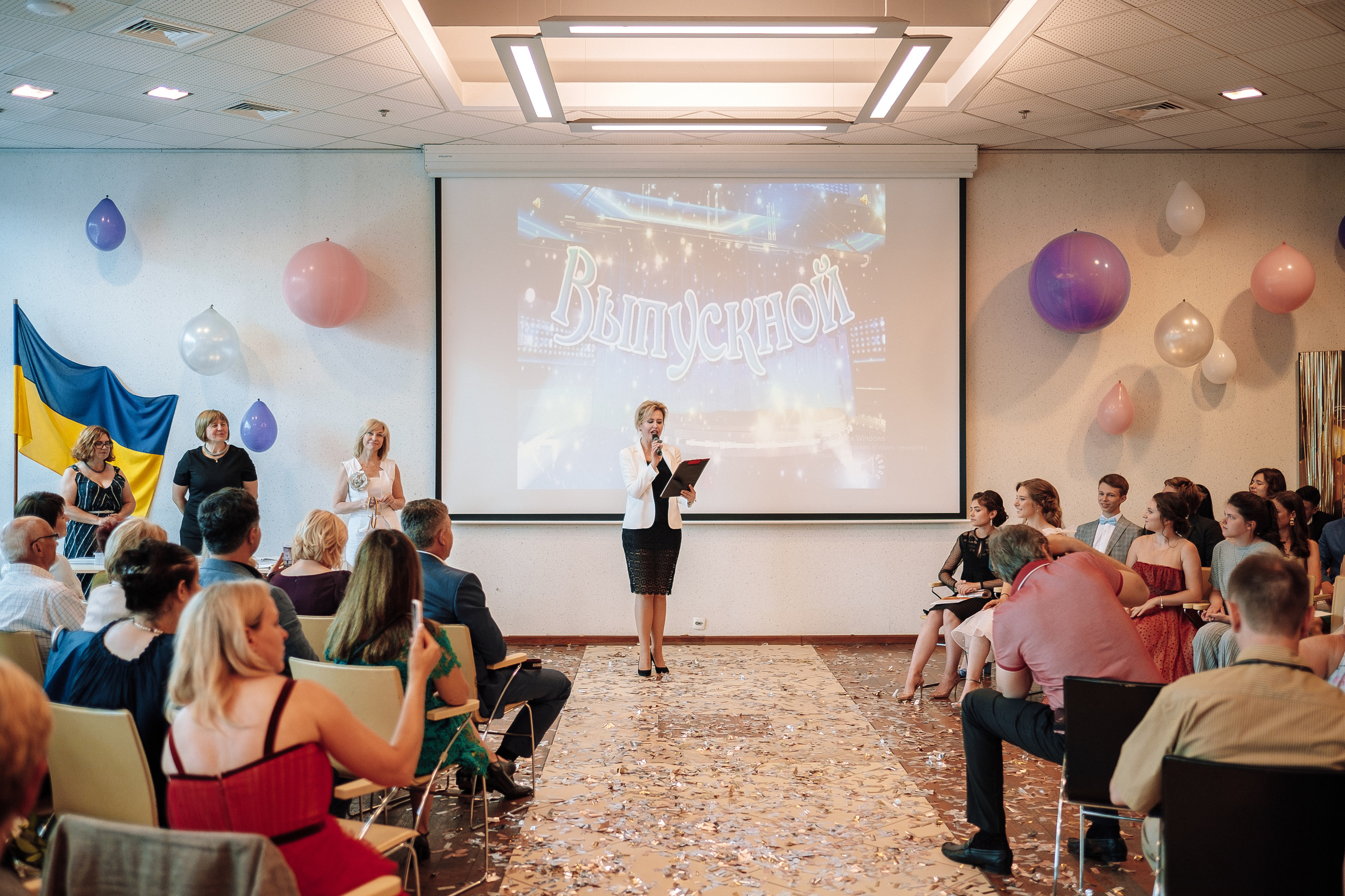 Выпускной 153 Гимназия. Ivan Skufinsky — wedding and family photographer in Vancouver