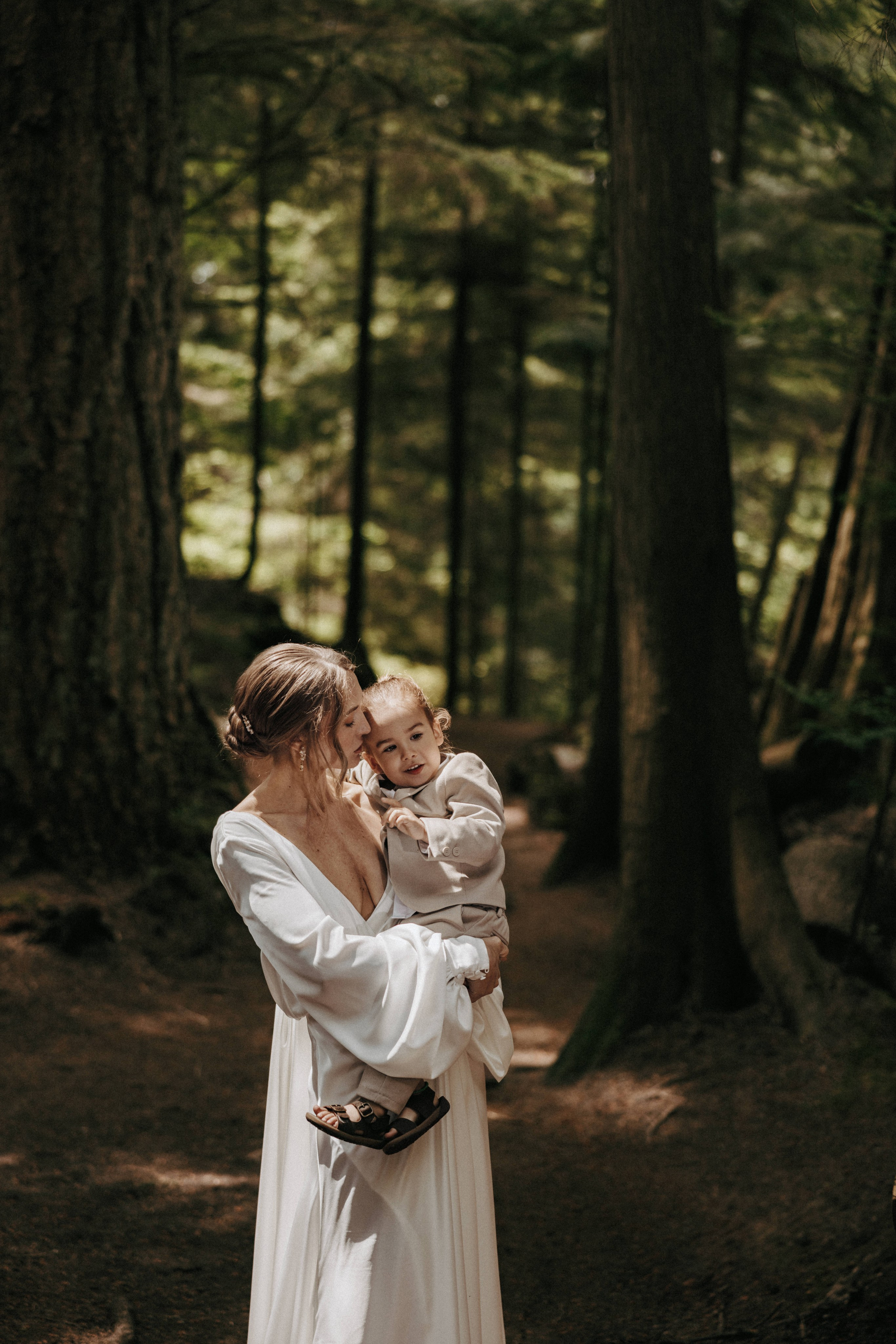 Michael & Caitlyn. Ivan Skufinsky — wedding and family photographer in Vancouver