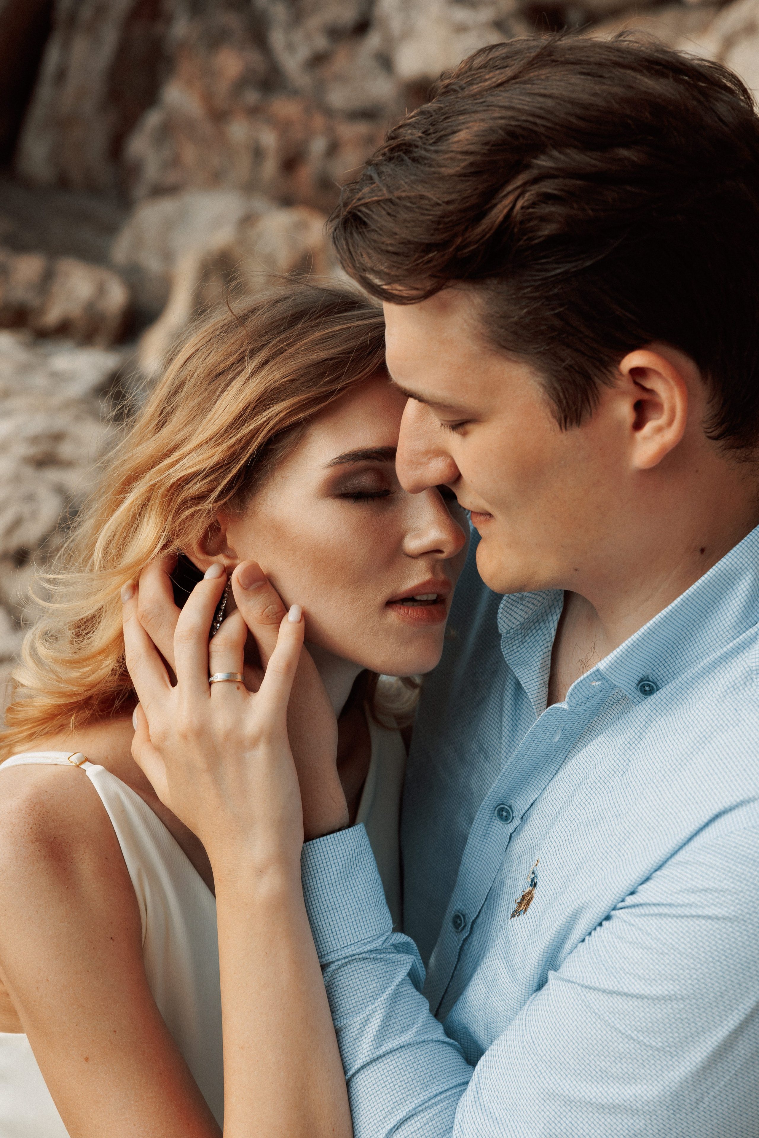 Couples photographer in Vancouver BC. Ivan Skufinsky — wedding and family photographer in Vancouver