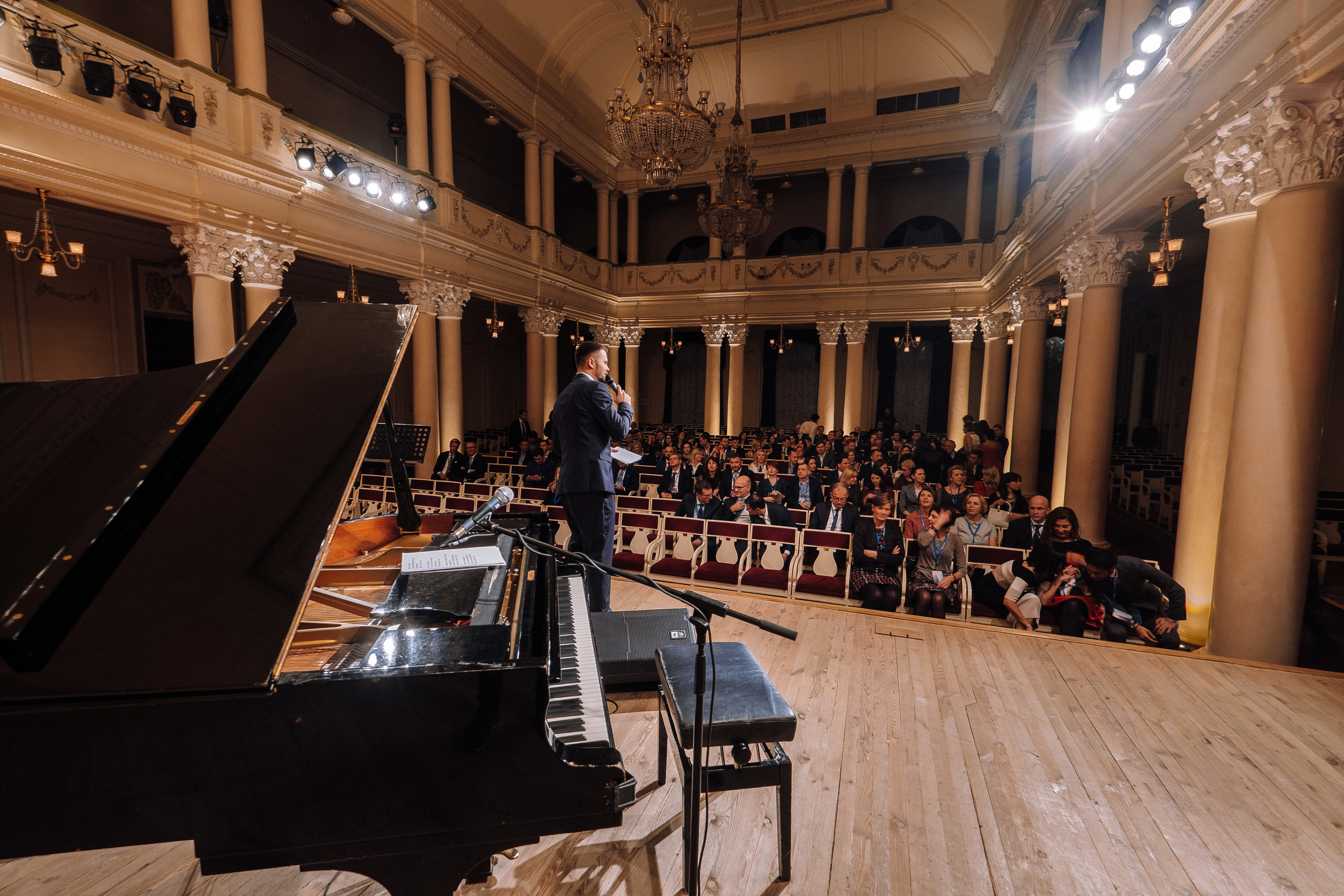 Deutsche Bank 10 years in Ukraine. Ivan Skufinsky — wedding and family photographer in Vancouver