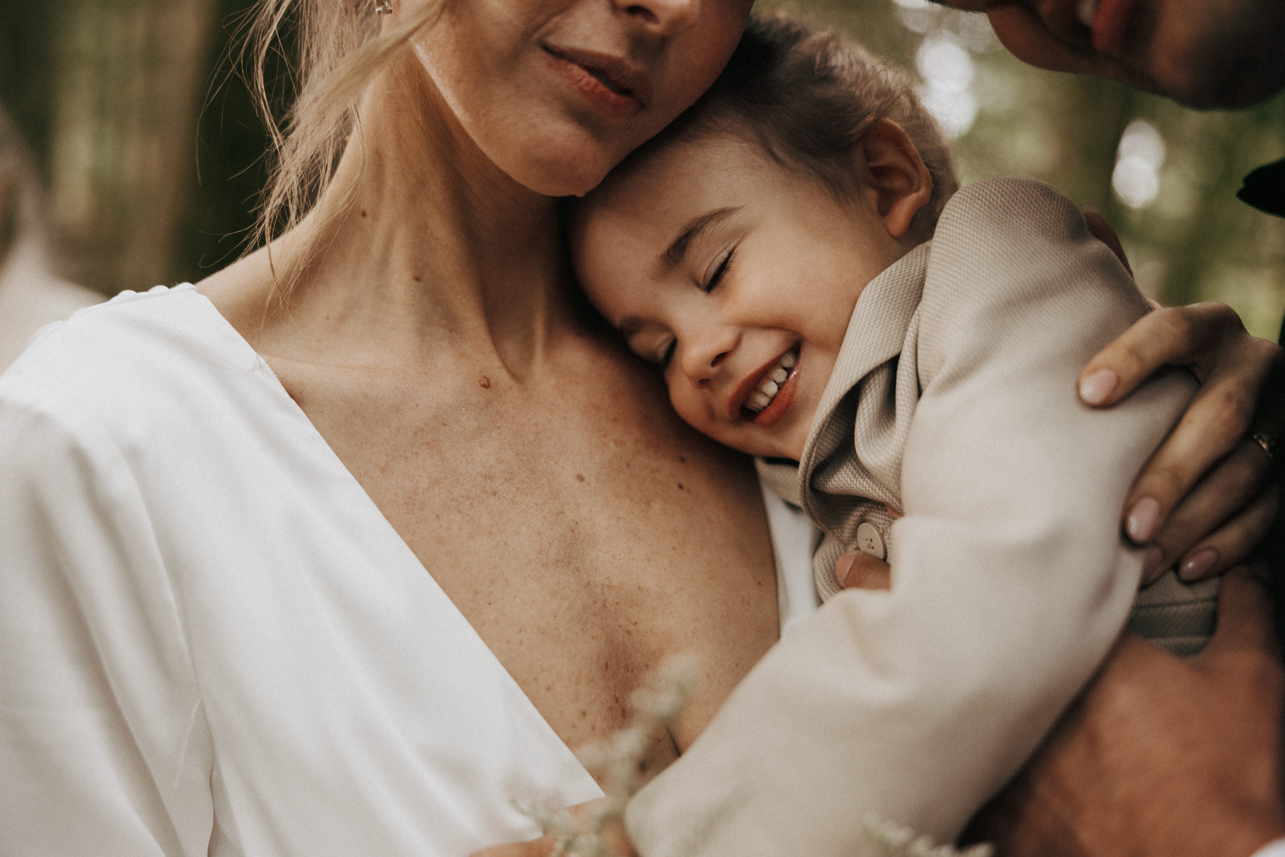 Michael & Caitlyn. Ivan Skufinsky — wedding and family photographer in Vancouver