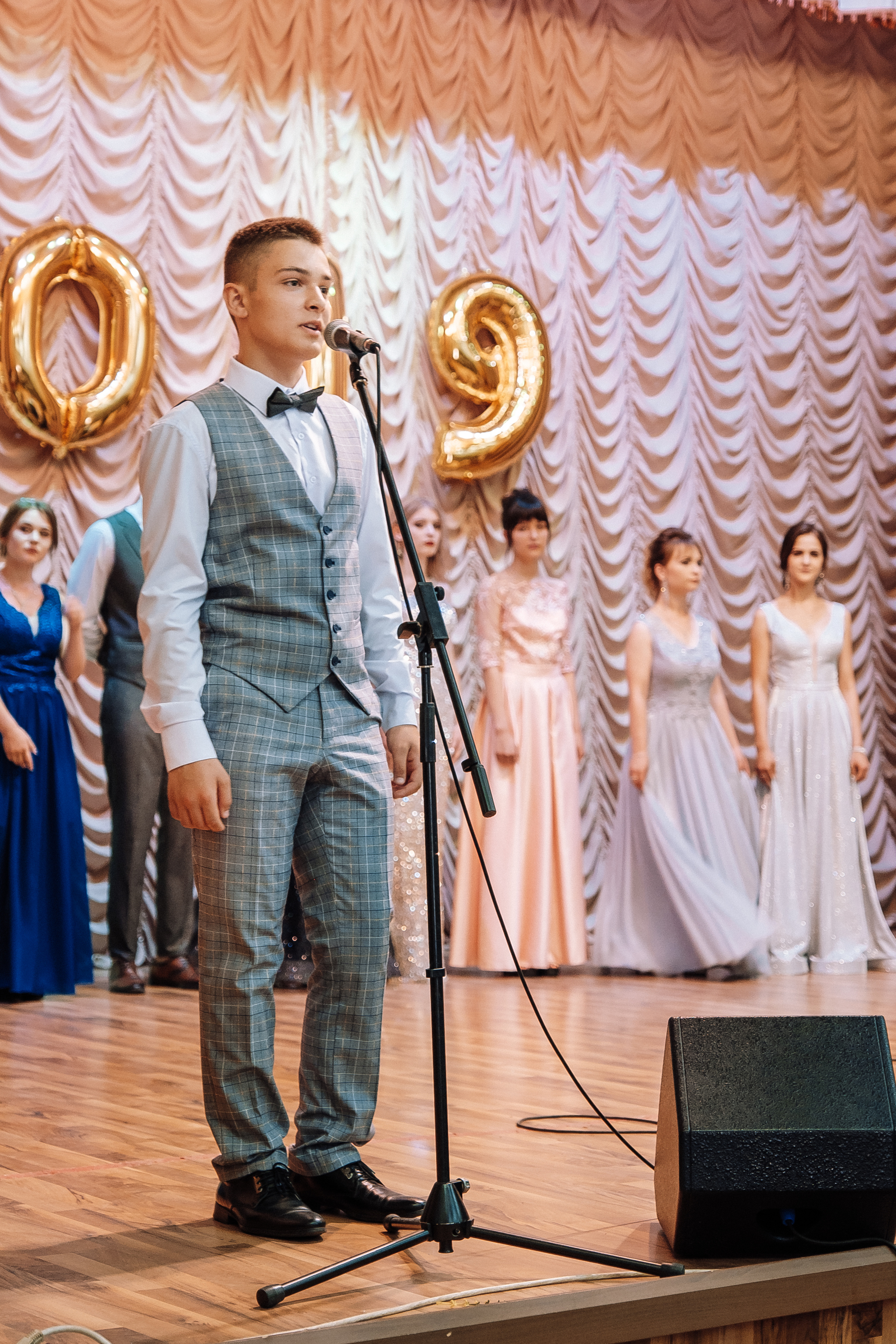 Выпускной школа номер 3. Хмельник. Ivan Skufinsky — wedding and family photographer in Vancouver