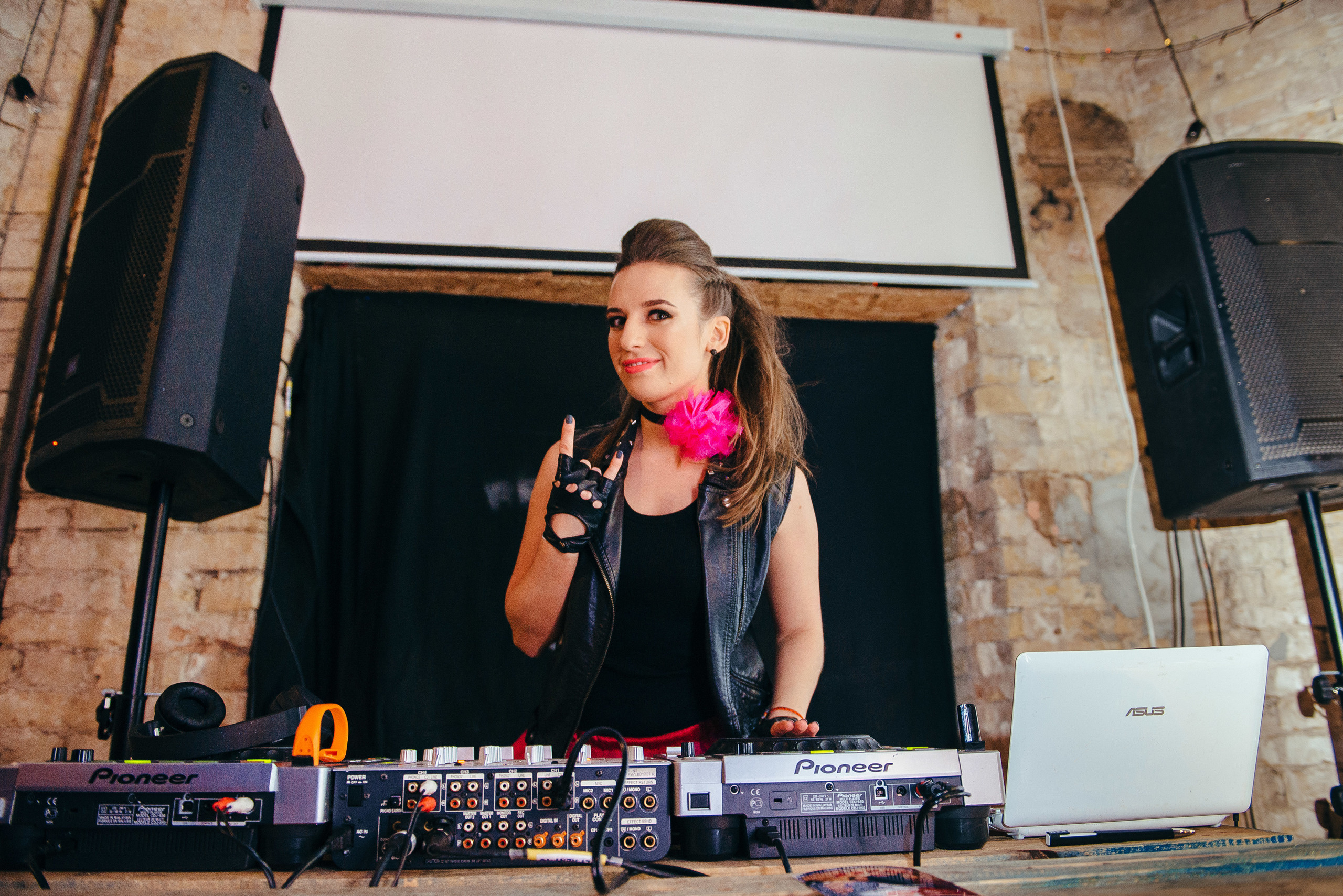 Заказать профессионального ивент фотографа. Ivan Skufinsky — wedding and family photographer in Vancouver