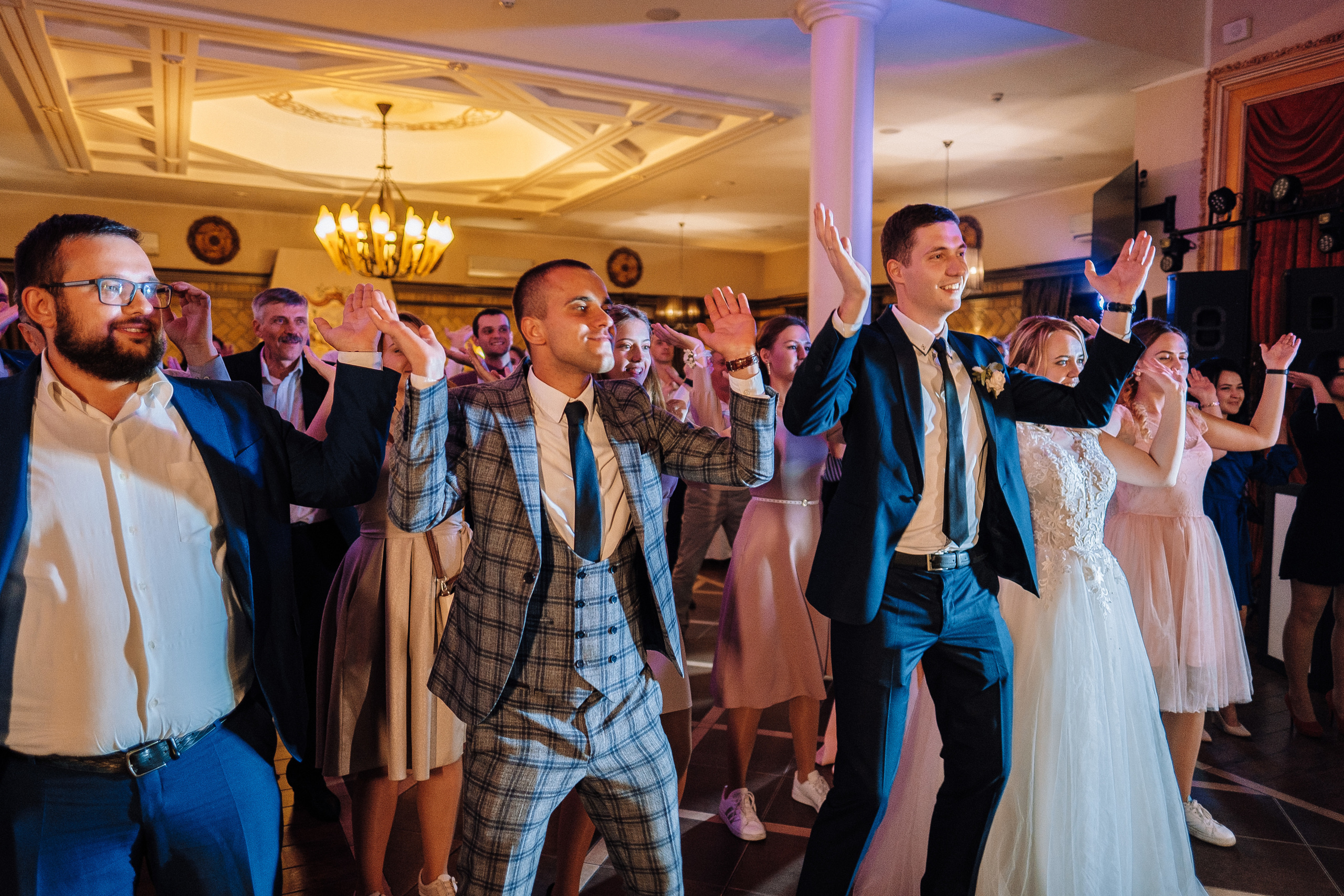 2019 19.10 WeddingStory Евгений+Юлия. Ivan Skufinsky — wedding and family photographer in Vancouver