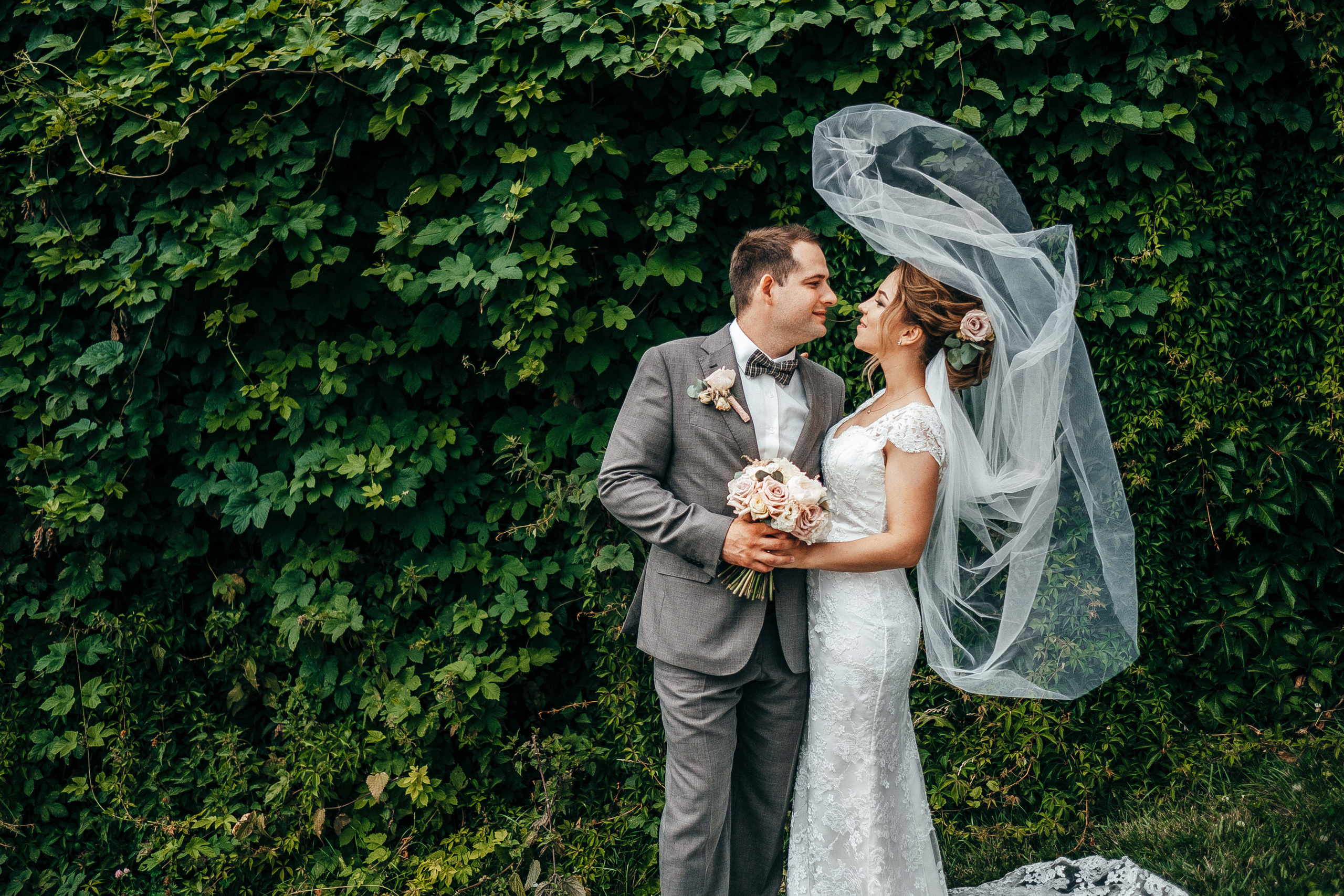 Wedding photoshoots photographer videographer Vancouver BC. Ivan Skufinsky — wedding and family photographer in Vancouver