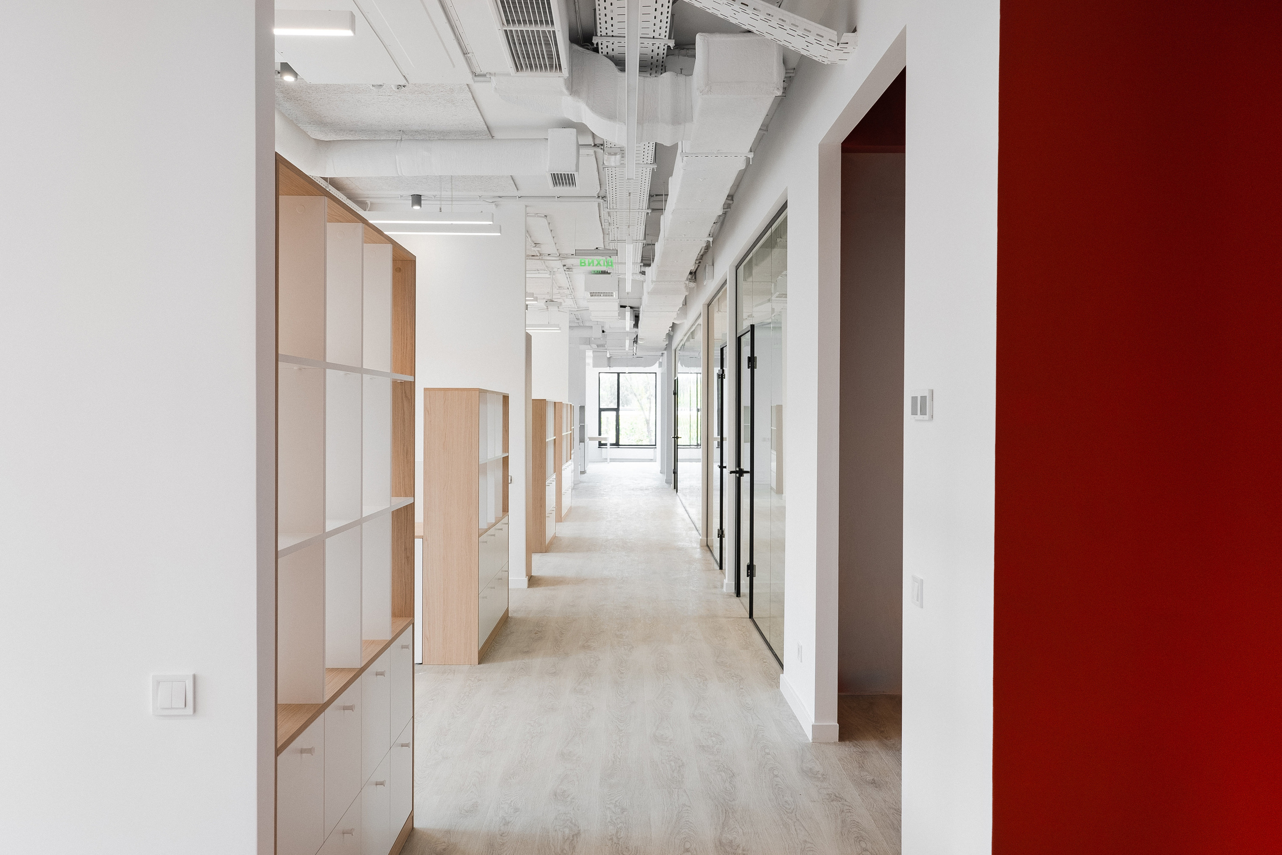 BC FORUM ORGANOSYN. Ivan Skufinsky — wedding and family photographer in Vancouver