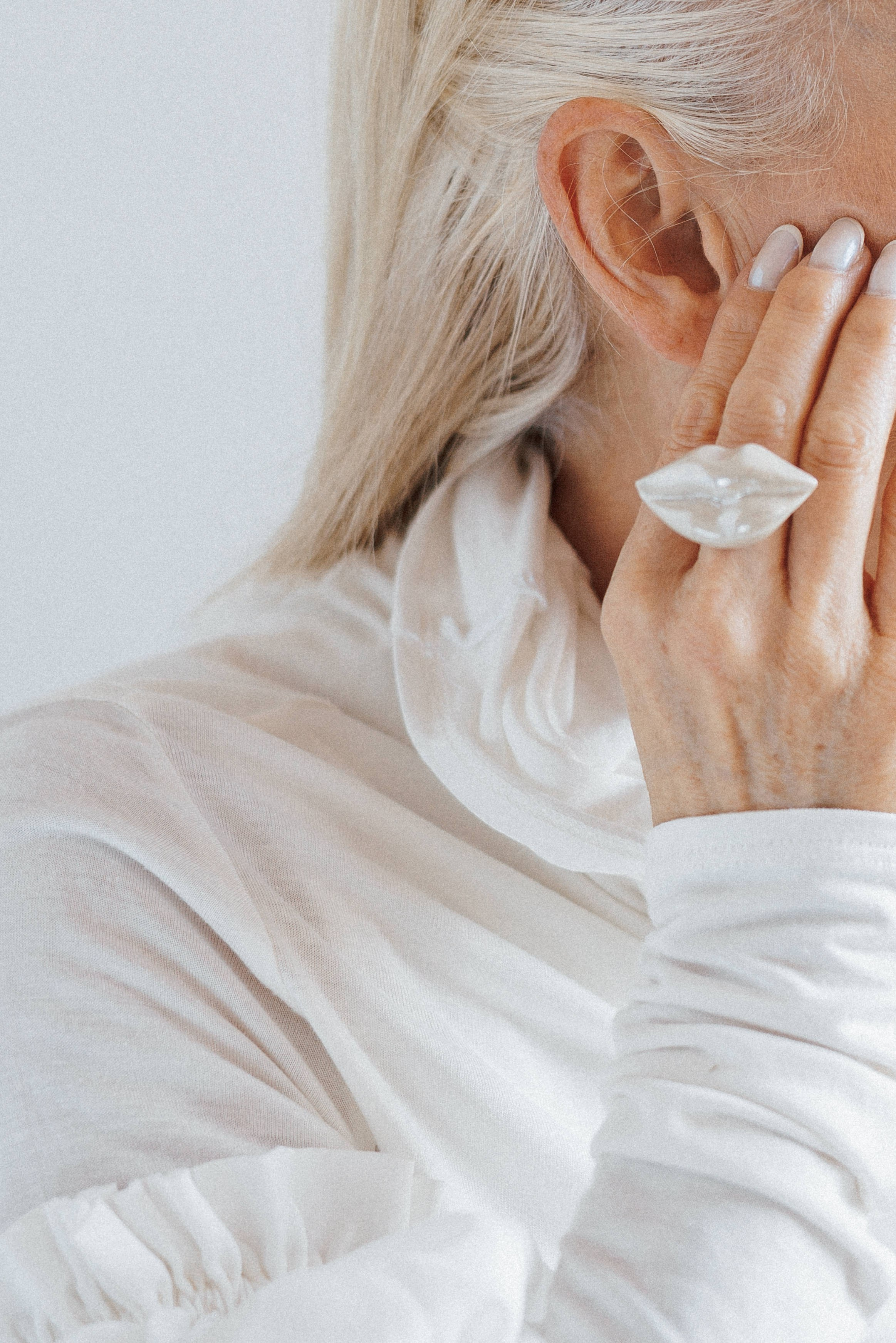 For the Briiskie Bobbins brand. Ivan Skufinsky — wedding and family photographer in Vancouver