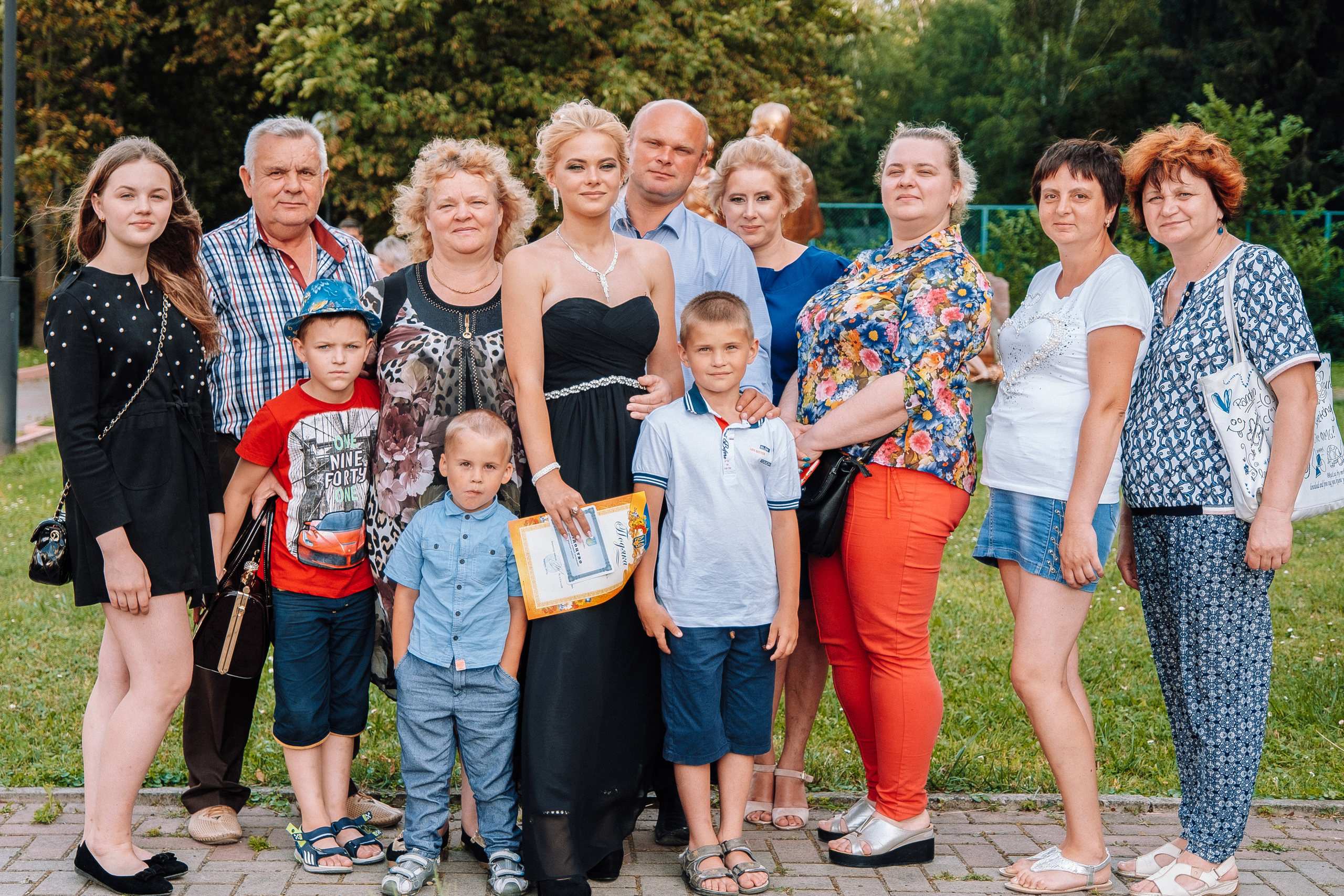 Выпускной школа номер 3. Хмельник. Ivan Skufinsky — wedding and family photographer in Vancouver