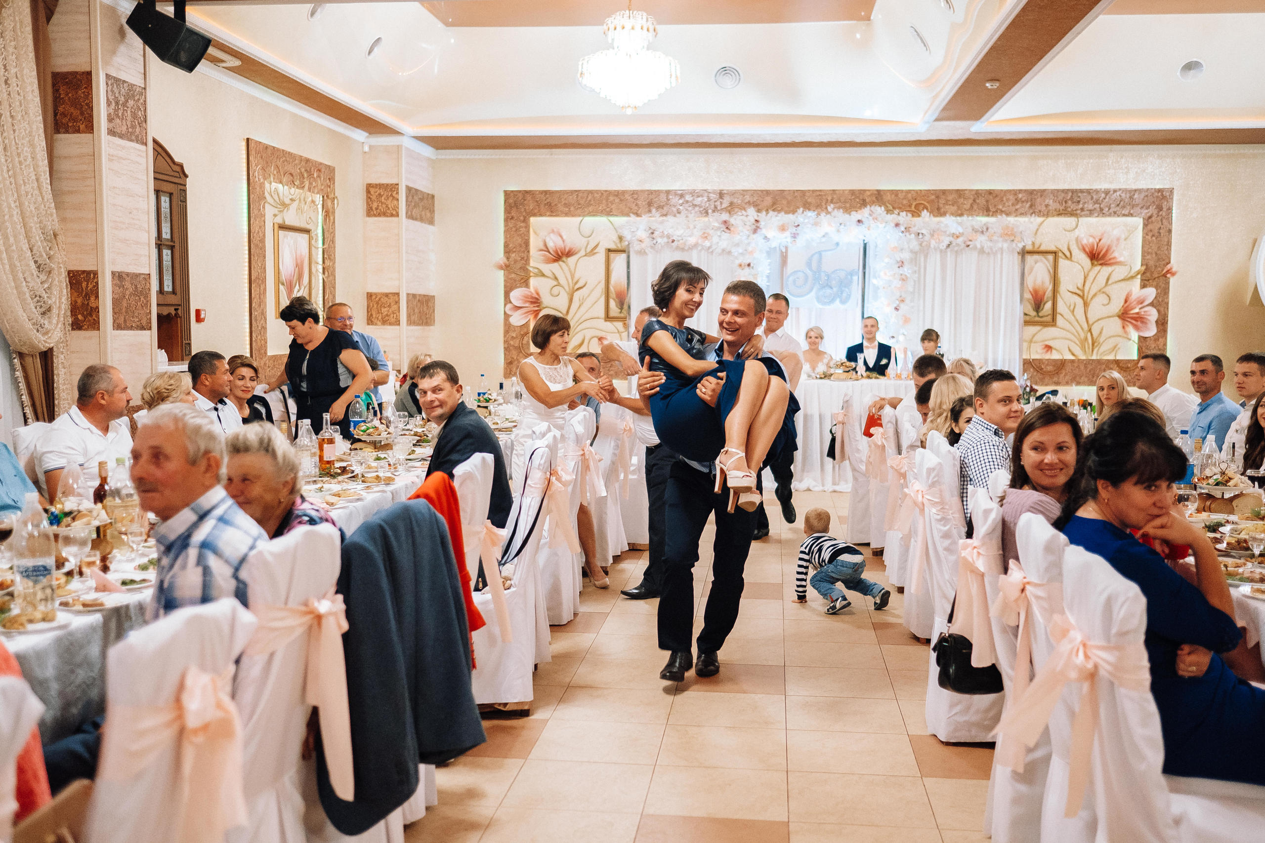 Свадебная история Влад+Яна. Ivan Skufinsky — wedding and family photographer in Vancouver