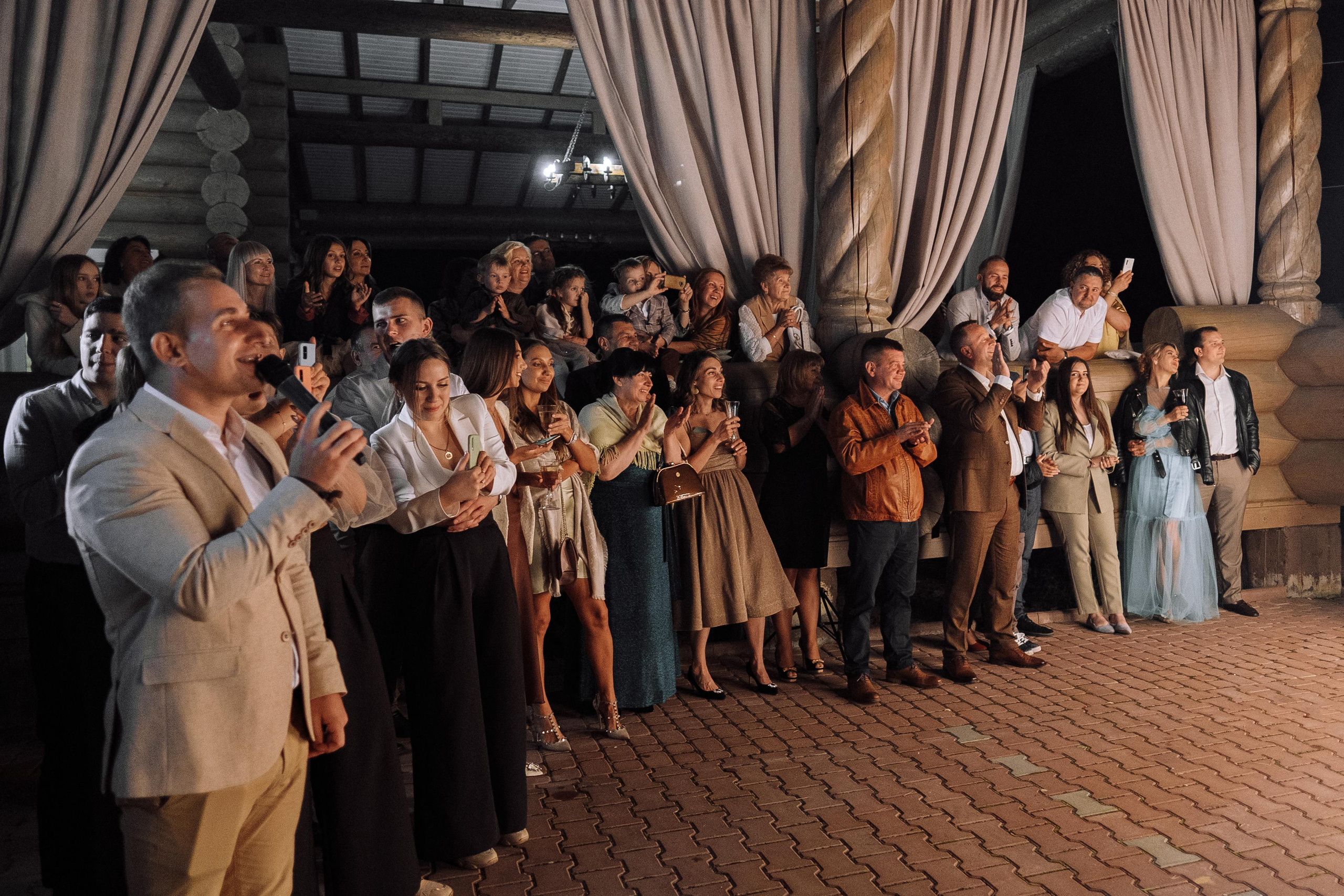 Wedding photographer in Vancouver Весільний фотограф у Ванкувері. Ivan Skufinsky — wedding and family photographer in Vancouver